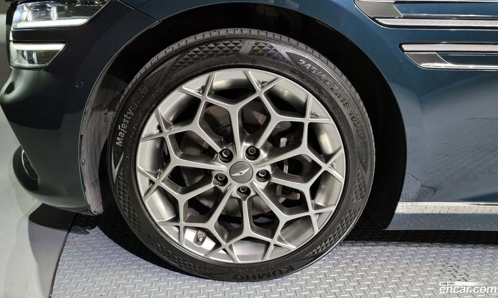 Genesis G80 Gasoline 25 Turbo Awd 2021 - фотография 1601834
