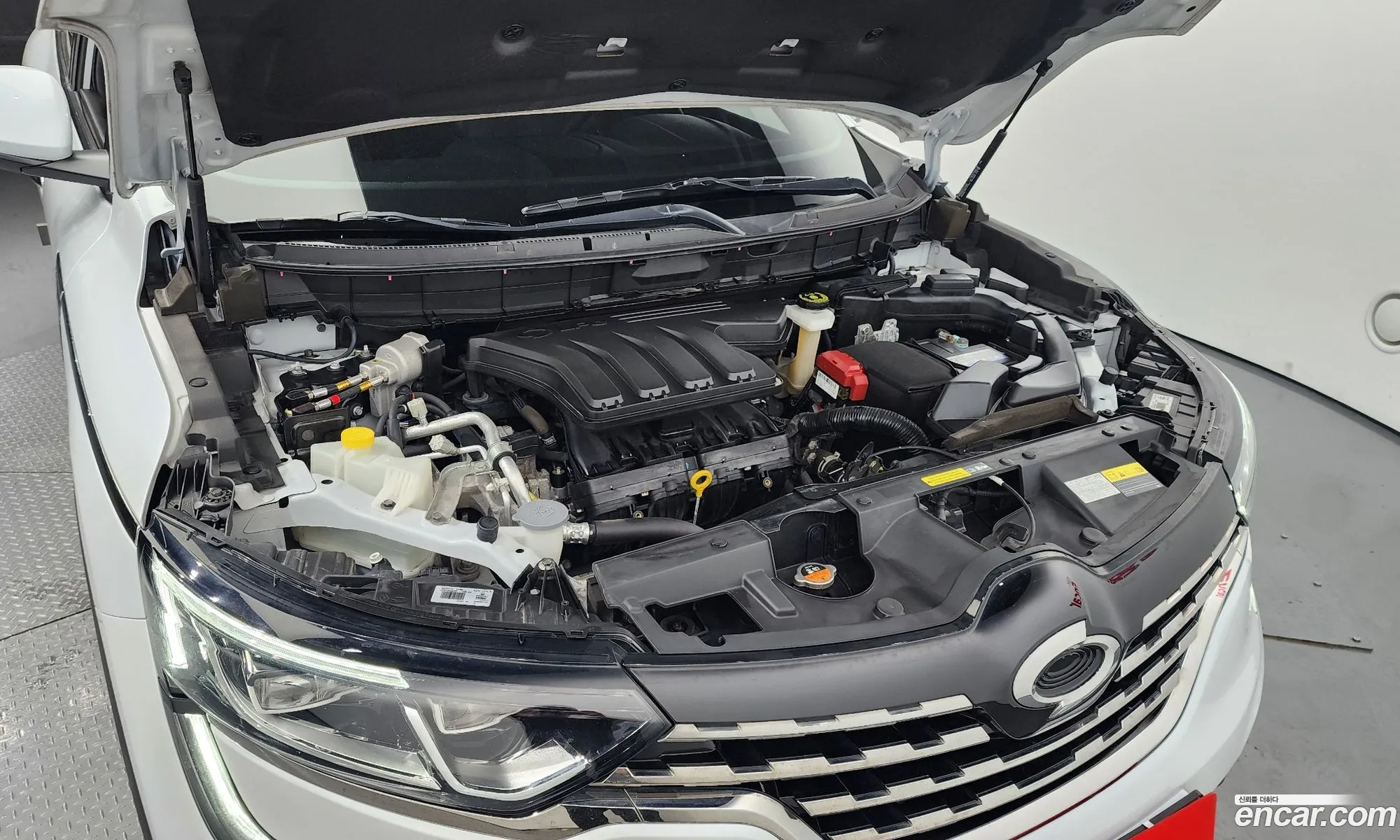 Renault Samsung Qm6 20 Lpe Le 2Wd 2020 - фотография 15845879