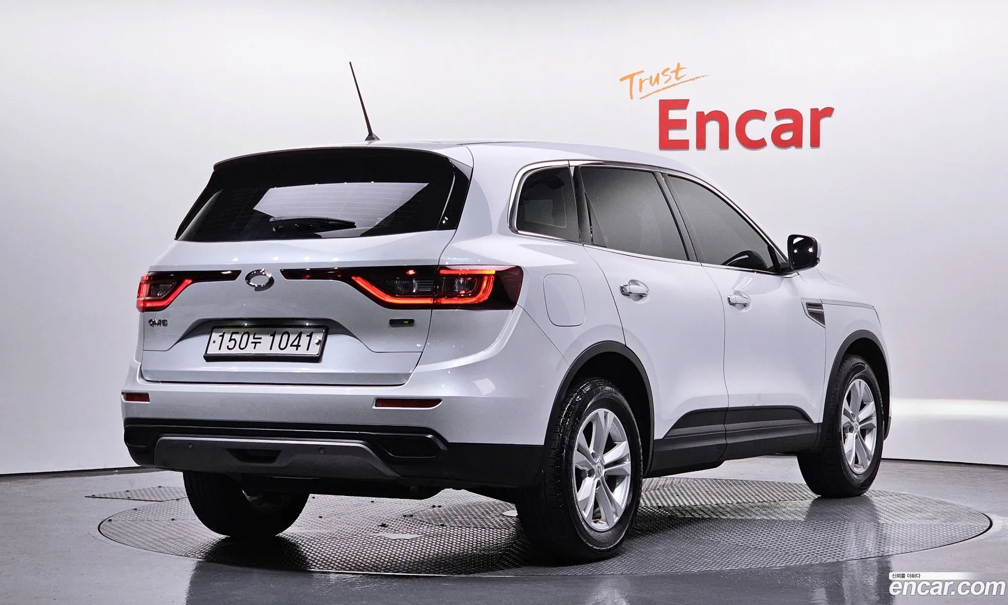 Renault Samsung Qm6 20 Lpe Se 2Wd 2020 - фотография 4357866