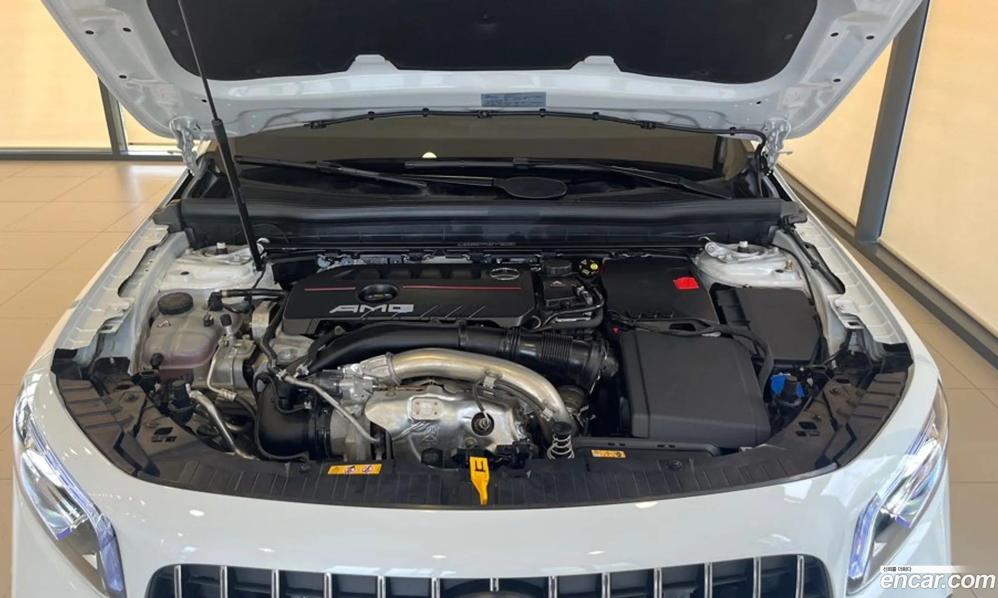 Mercedes-Benz Glb Amg Glb35 4Matic 2023 - фотография 18755003