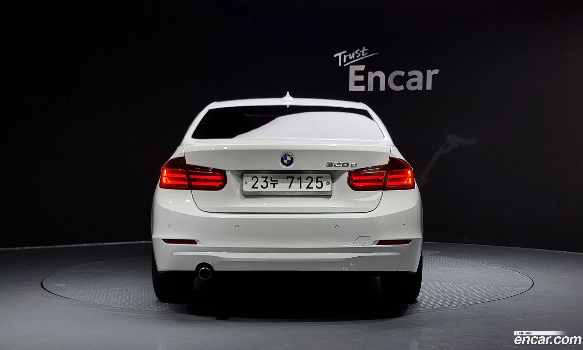 BMW 3Er Vi F3X 320D 2014 - фотография 16504322