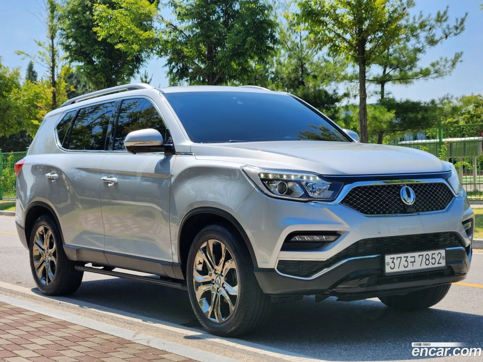 Ssangyong Rexton Diesel 22 4Wd 2017 - фотография 7771526