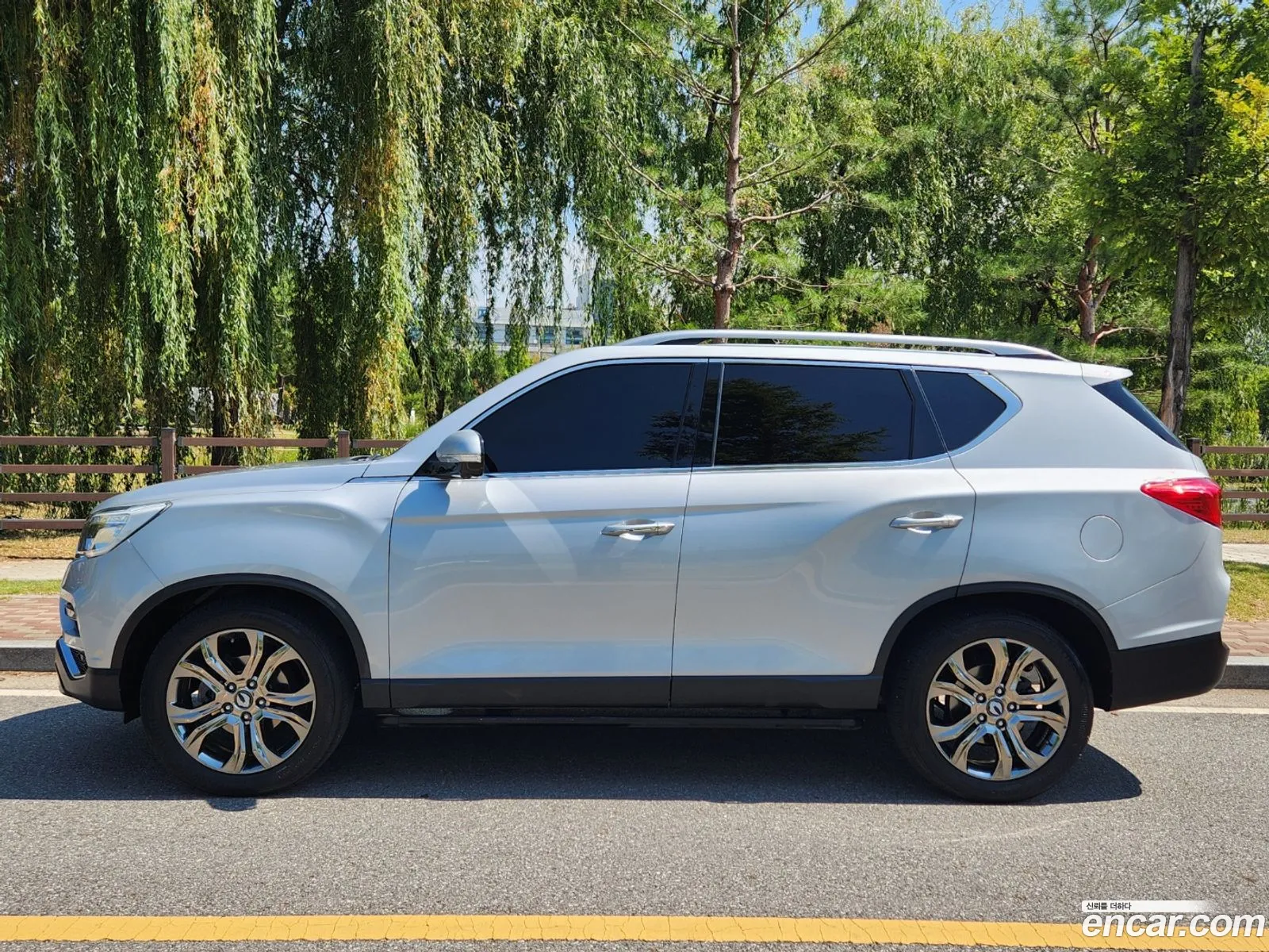 Ssangyong Rexton Diesel 22 4Wd 2017 - фотография 7771527