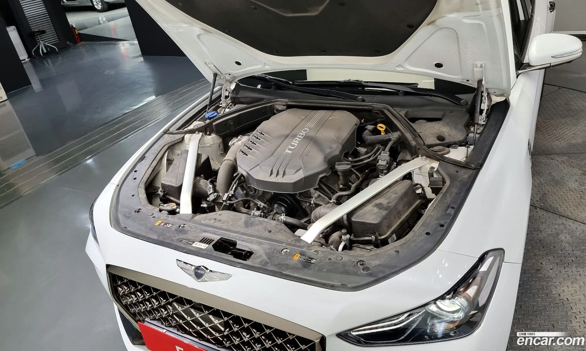 Genesis G70 I 33T Sports Awd 2019 - фотография 90872