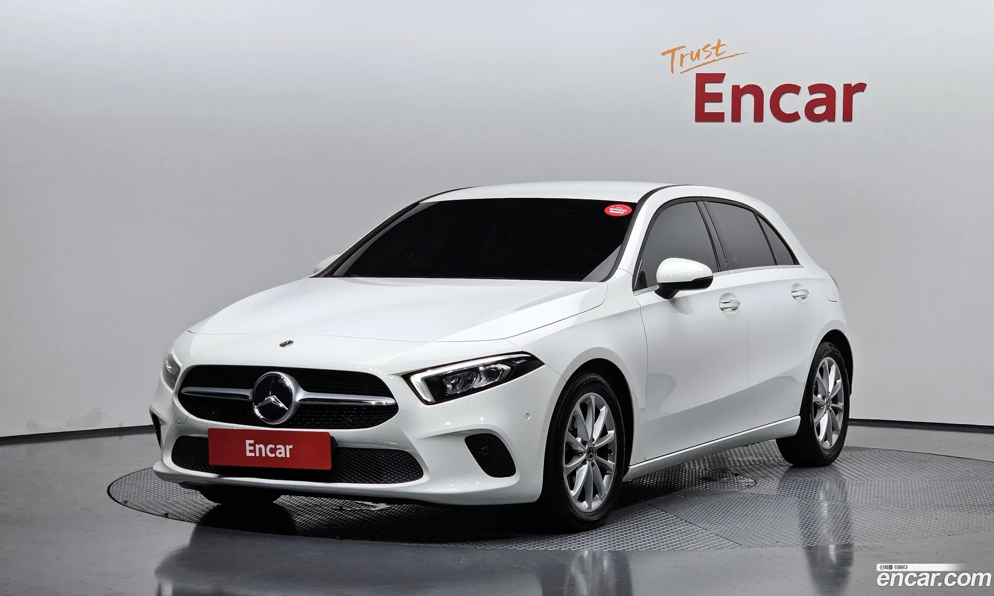 Mercedes-Benz A-Klasse Iv W177 A220 Hatchback 2020 - фотография 13622581