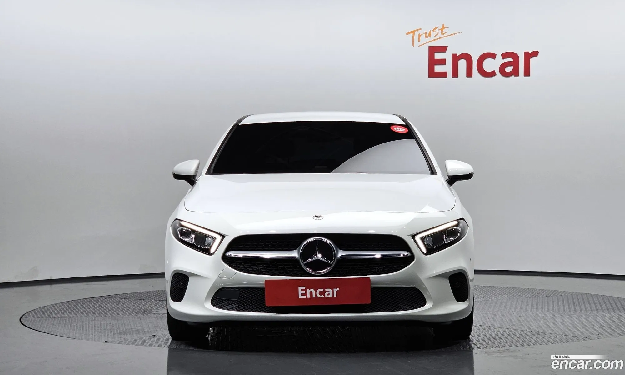 Mercedes-Benz A-Klasse Iv W177 A220 Hatchback 2020 - фотография 13622583