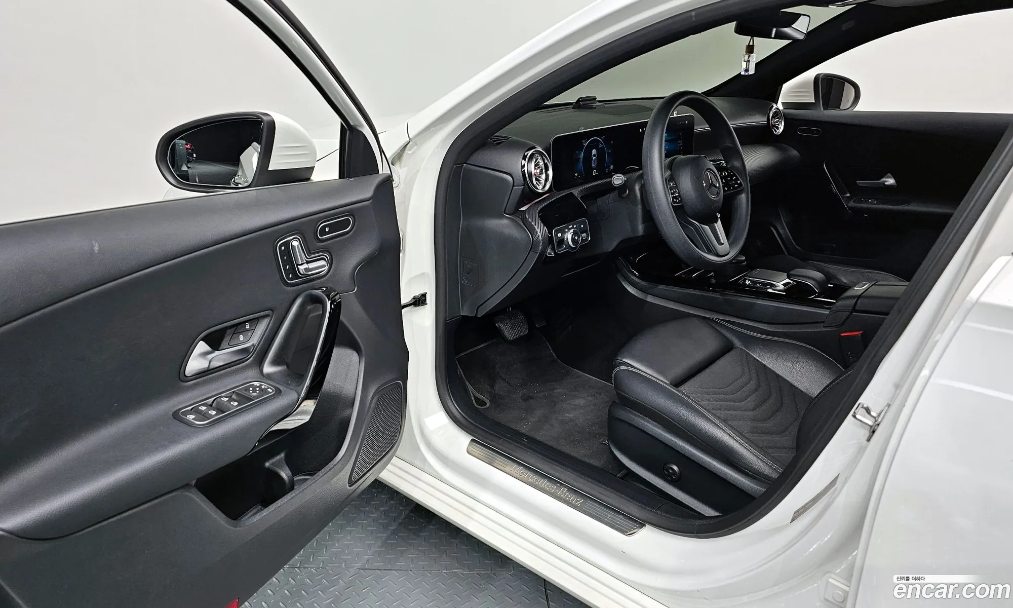 Korex Auto Trade - фотография 13621071