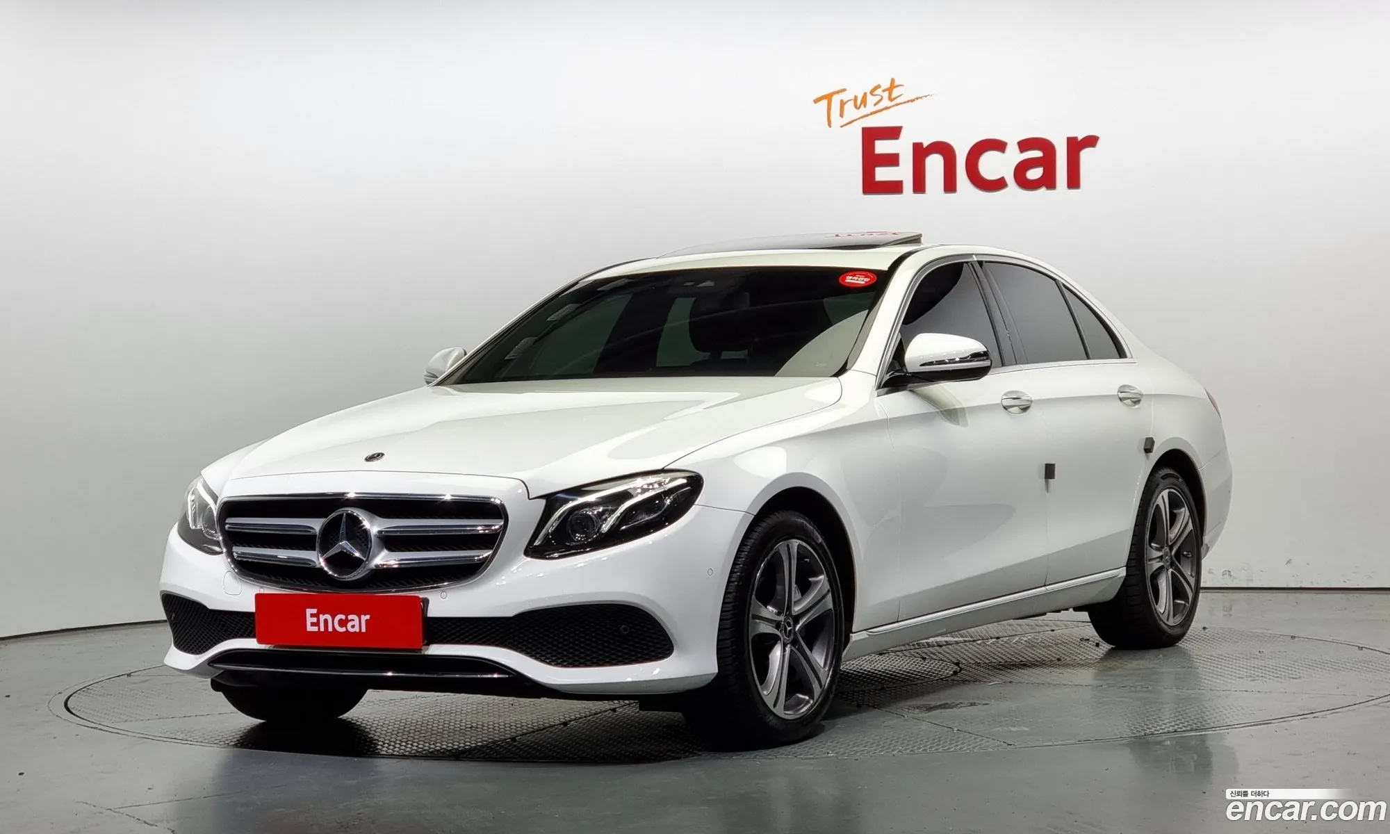 Mercedes-Benz E-Klasse V W213 S213 C238 E220D Avant Garde 2019 - фотография 13811852