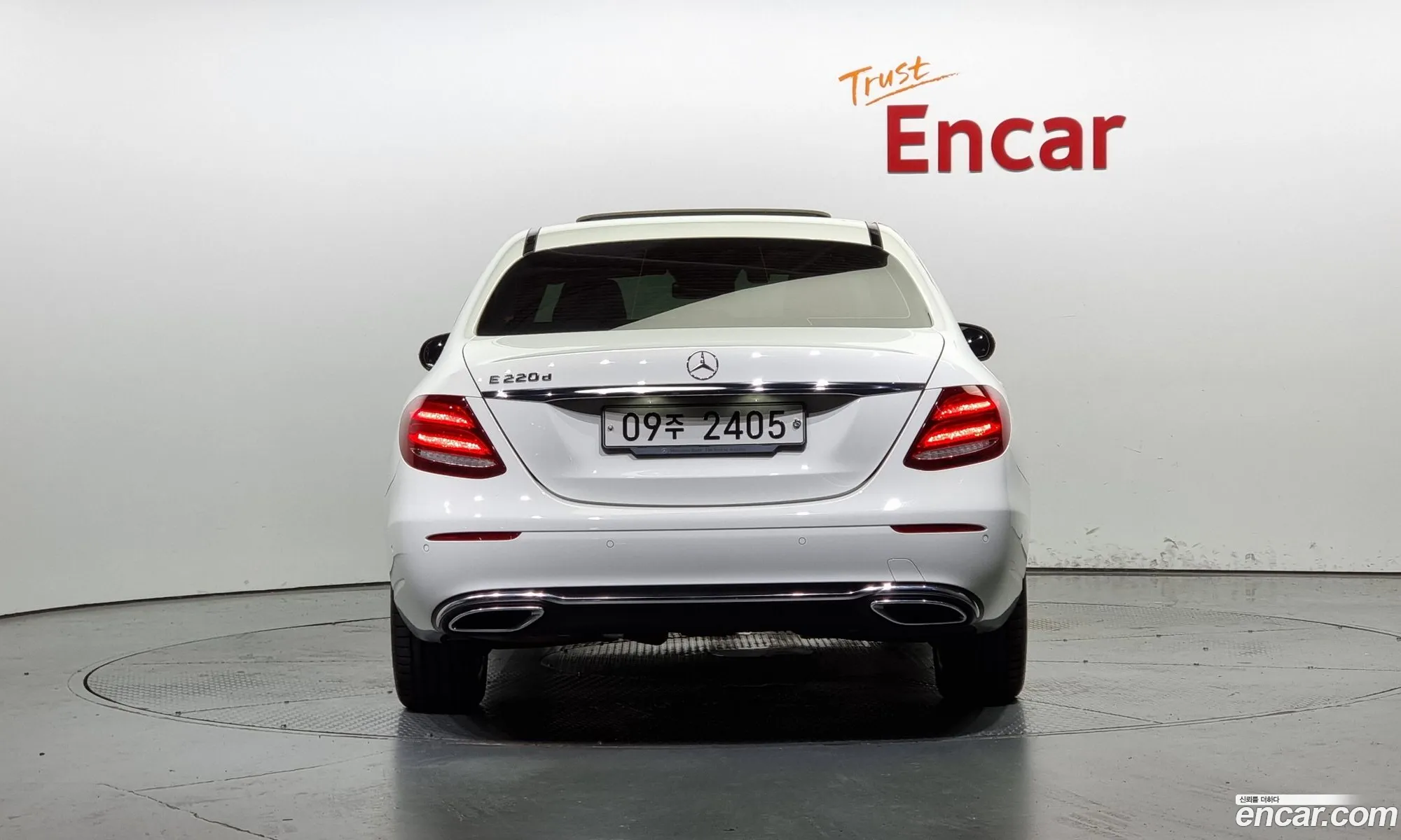 Mercedes-Benz E-Klasse V W213 S213 C238 E220D Avant Garde 2019 - фотография 13811855