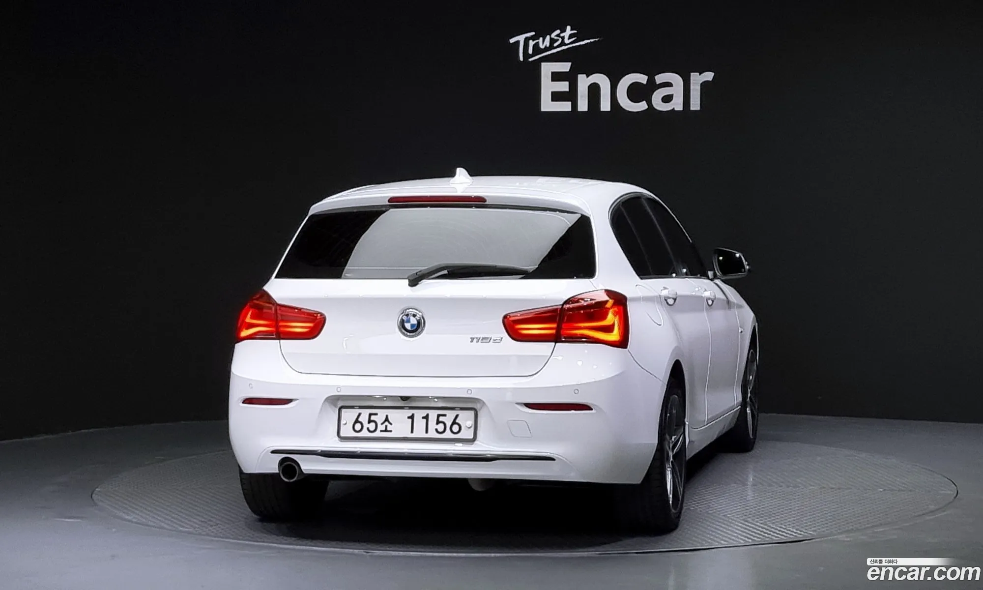 BMW 1Er 118D Sport 5 Door 2017 - фотография 119135