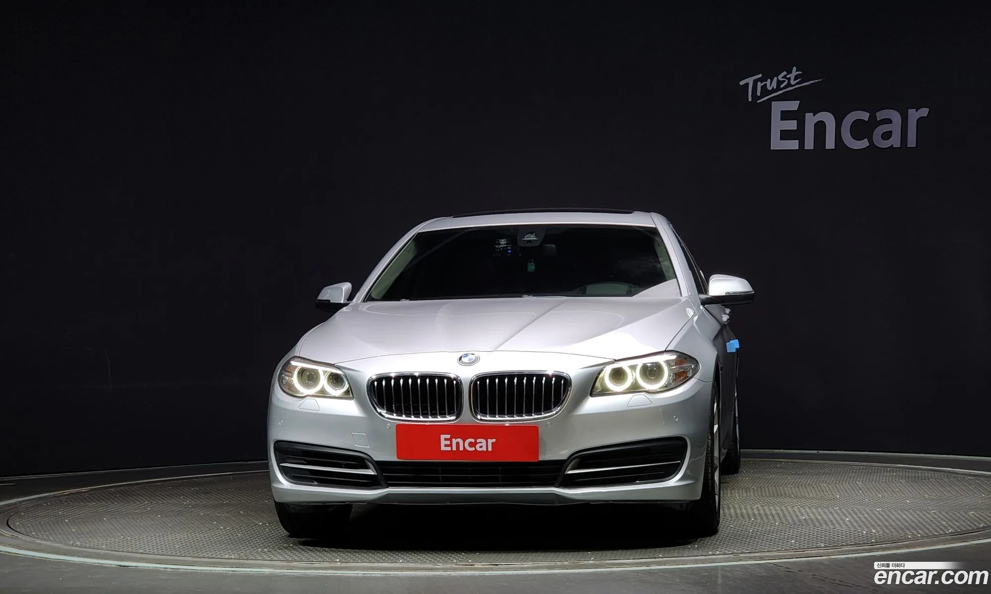 BMW 5Er Vi F10F11F07 528I 2015 - фотография 932166