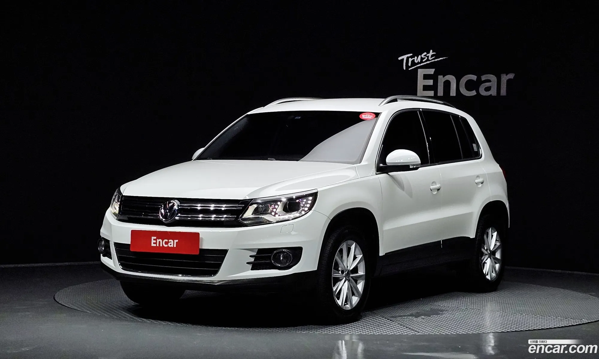 Volkswagen Tiguan 20 Tdi Comfort 2016 - фотография 17477380