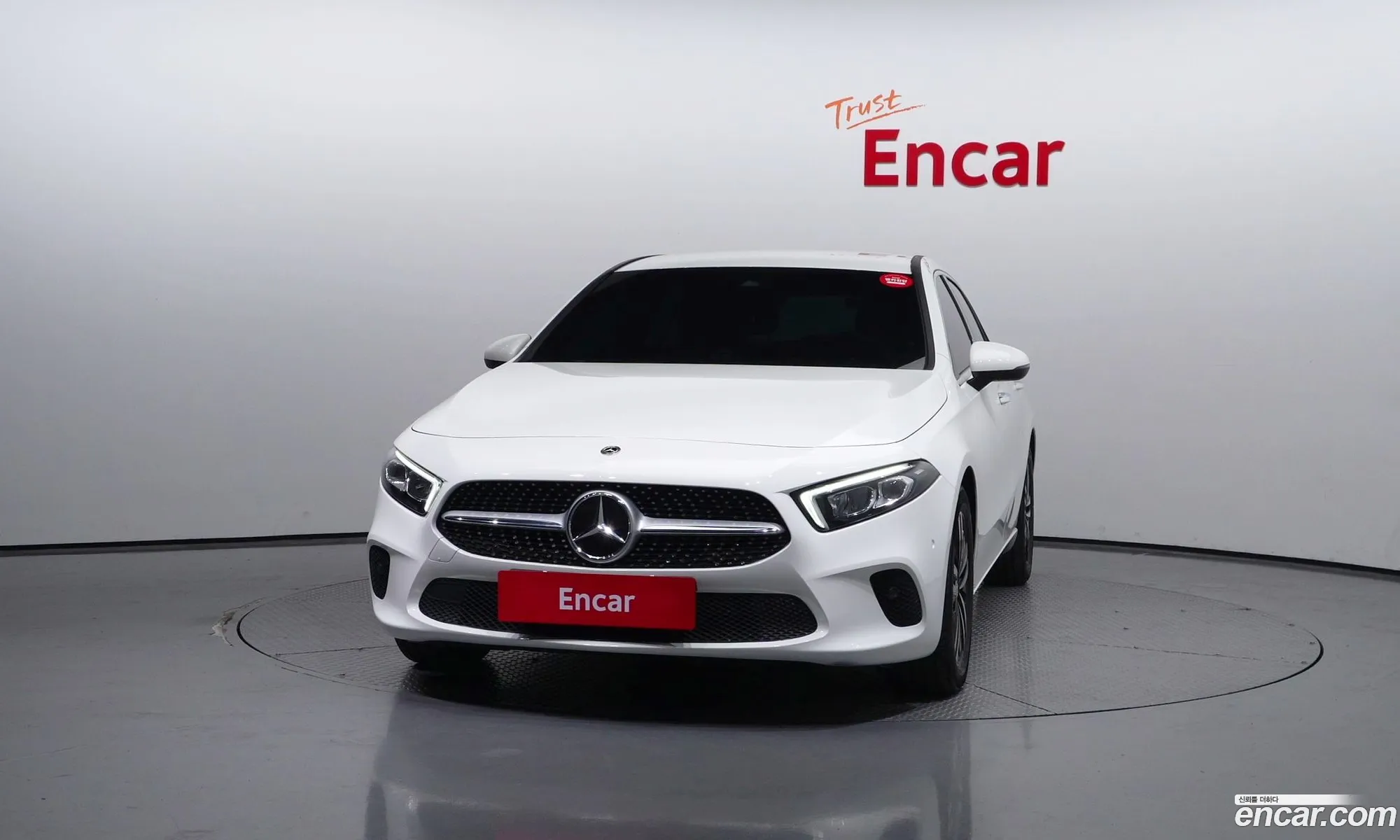 Mercedes-Benz A-Klasse Iv W177 A220 Hatchback 2022 - фотография 18712424