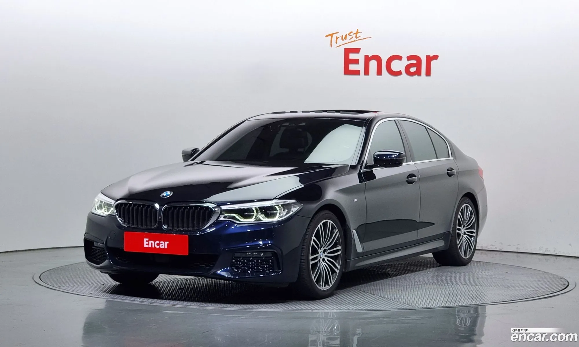 BMW 5 Series G30 530I xDrive M Sport Plus - фотография 8583132