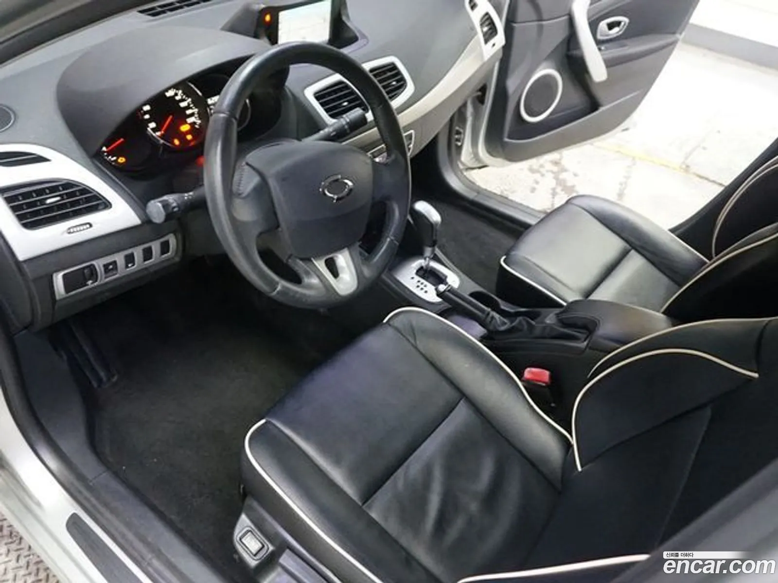 Renault Samsung Sm3 Ii Le 2010 - фотография 4357819