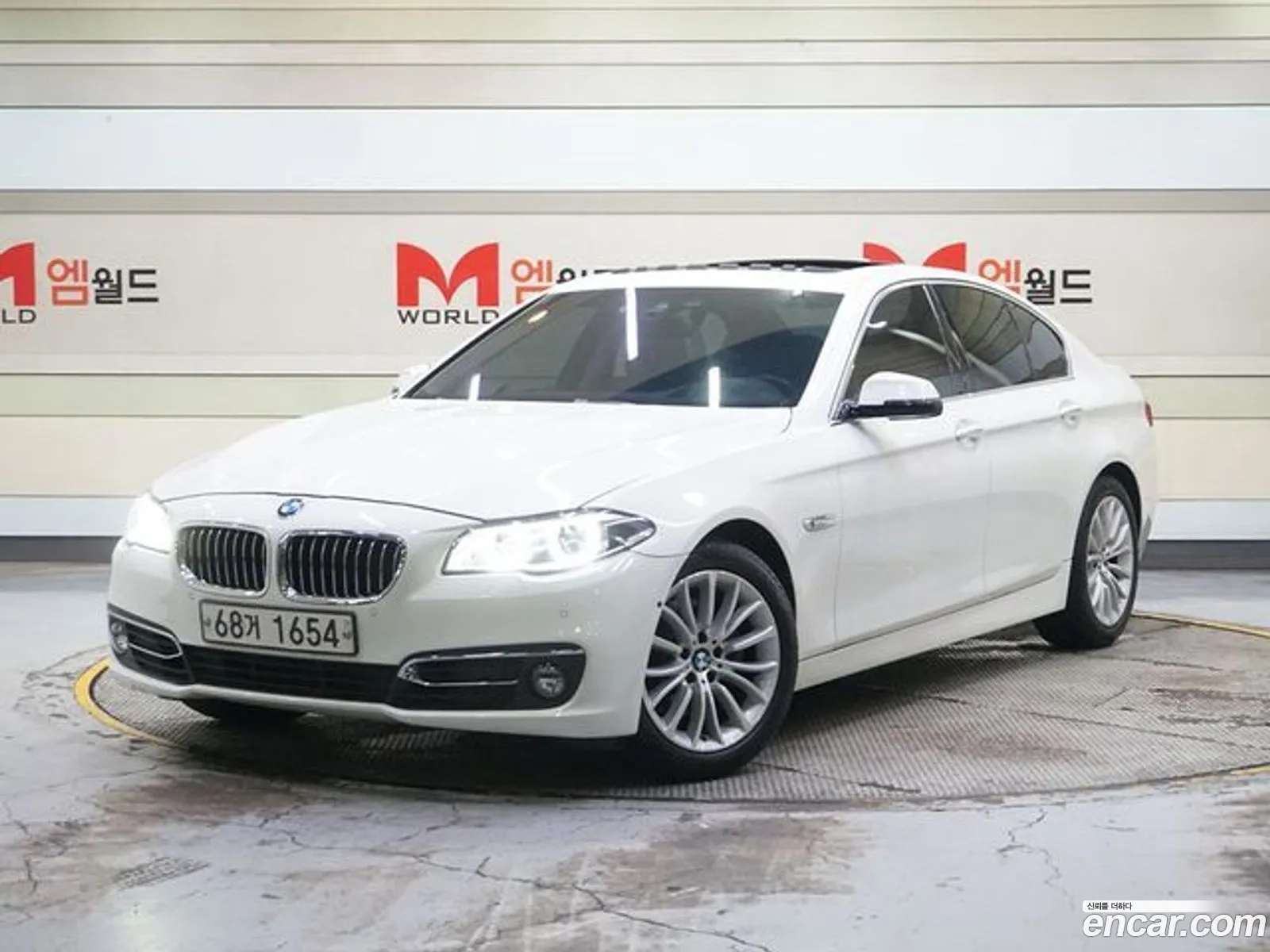 BMW 5Er Vi F10F11F07 528I xDrive Luxury Plus 2015 - фотография 16482734