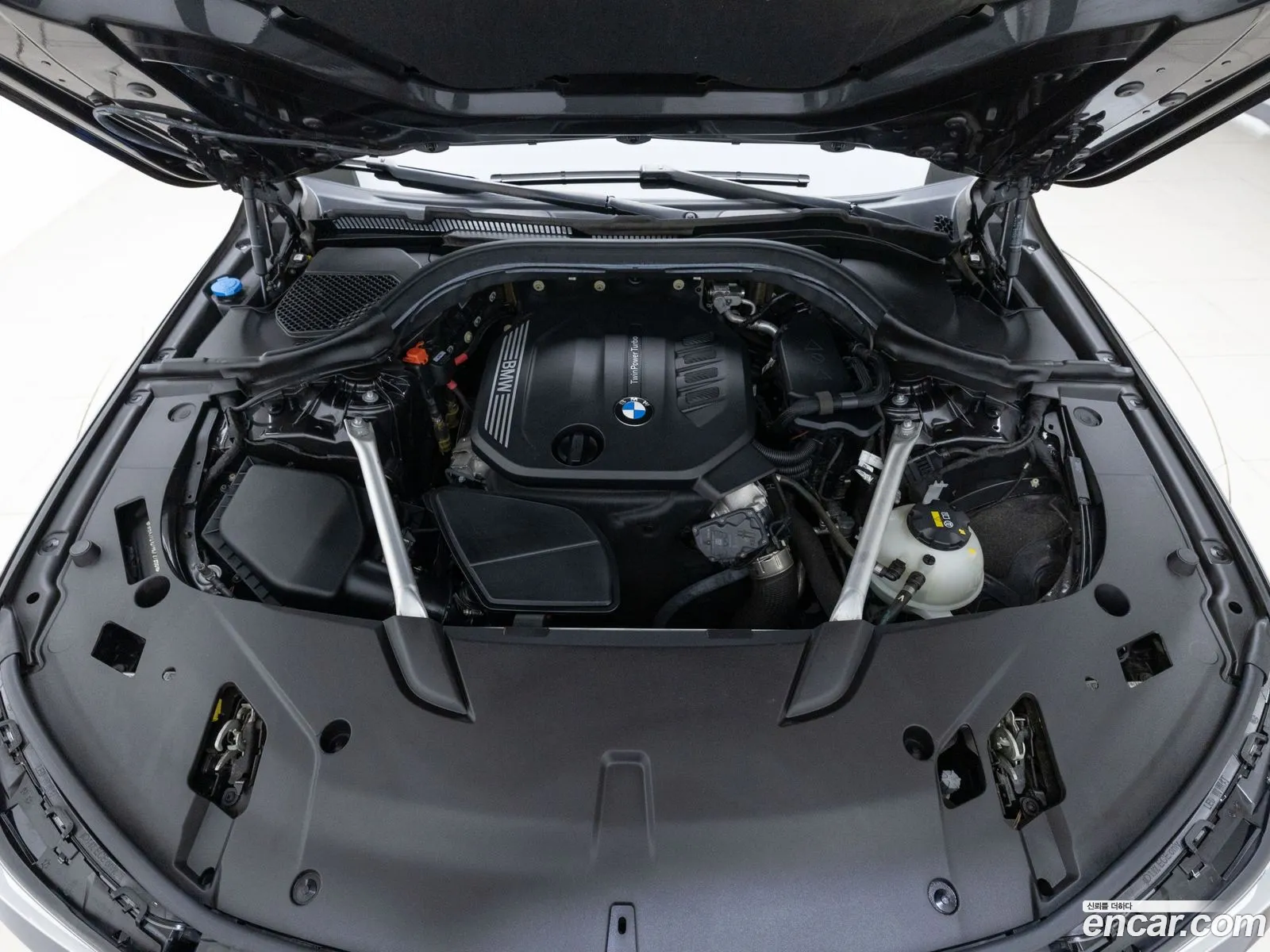 BMW 6Er Iv G32 620D xDrive M Sport 2021 - фотография 16504276