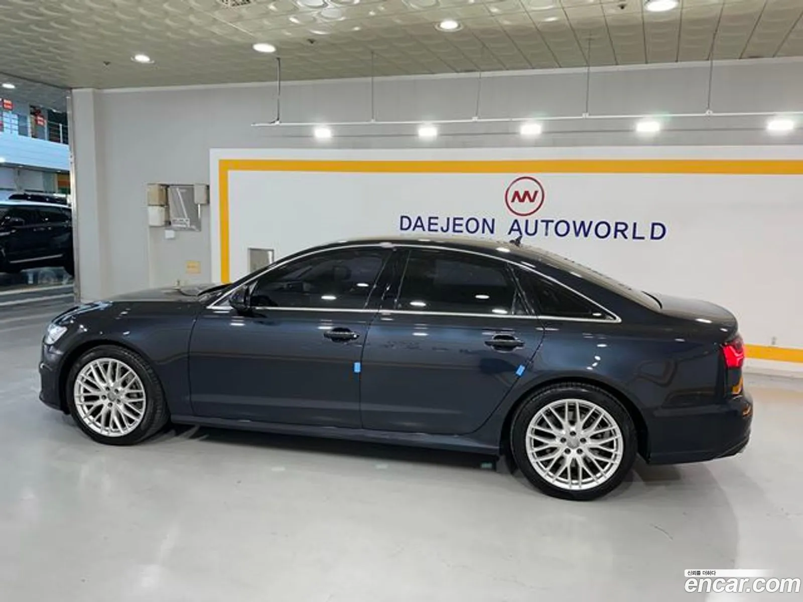 Audi New A6 40 Tdi Quattro Premium C7 - фотография 8756831