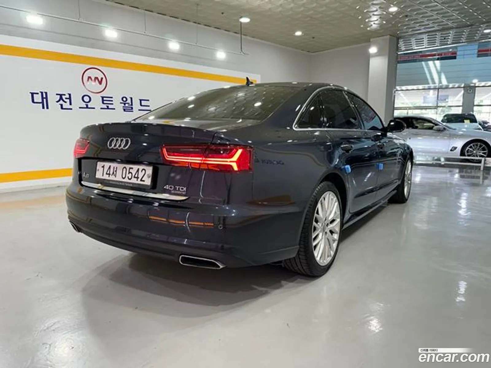Audi New A6 40 Tdi Quattro Premium C7 - фотография 8756834