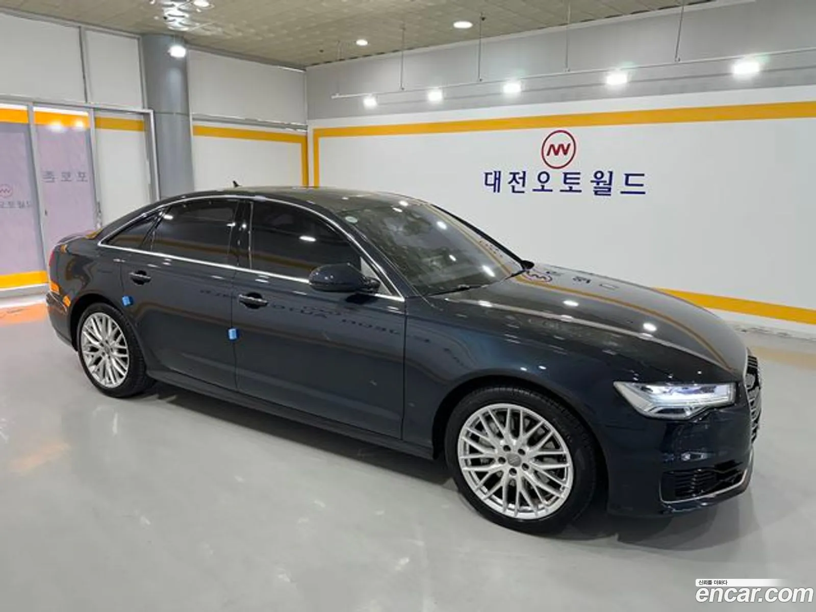 Audi New A6 40 Tdi Quattro Premium C7 - фотография 8756835