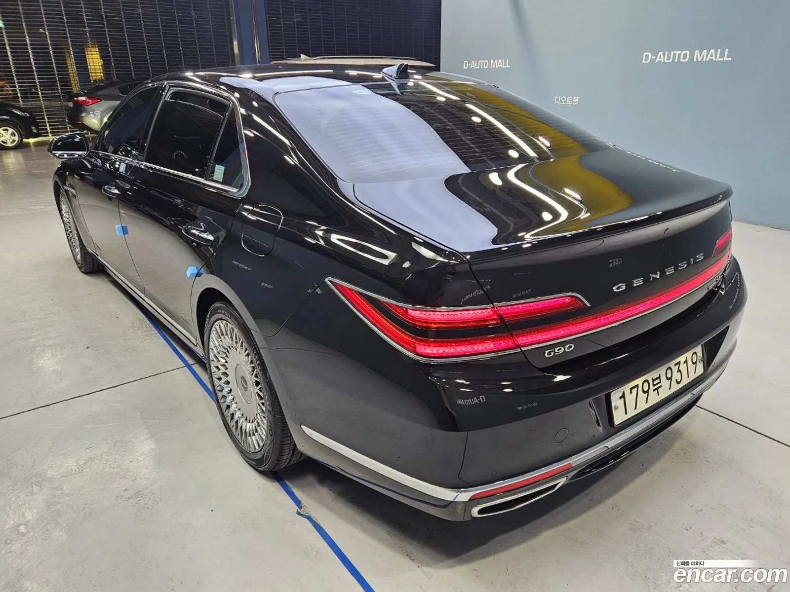 Genesis G90 I 38 Awd 2020 - фотография 51300