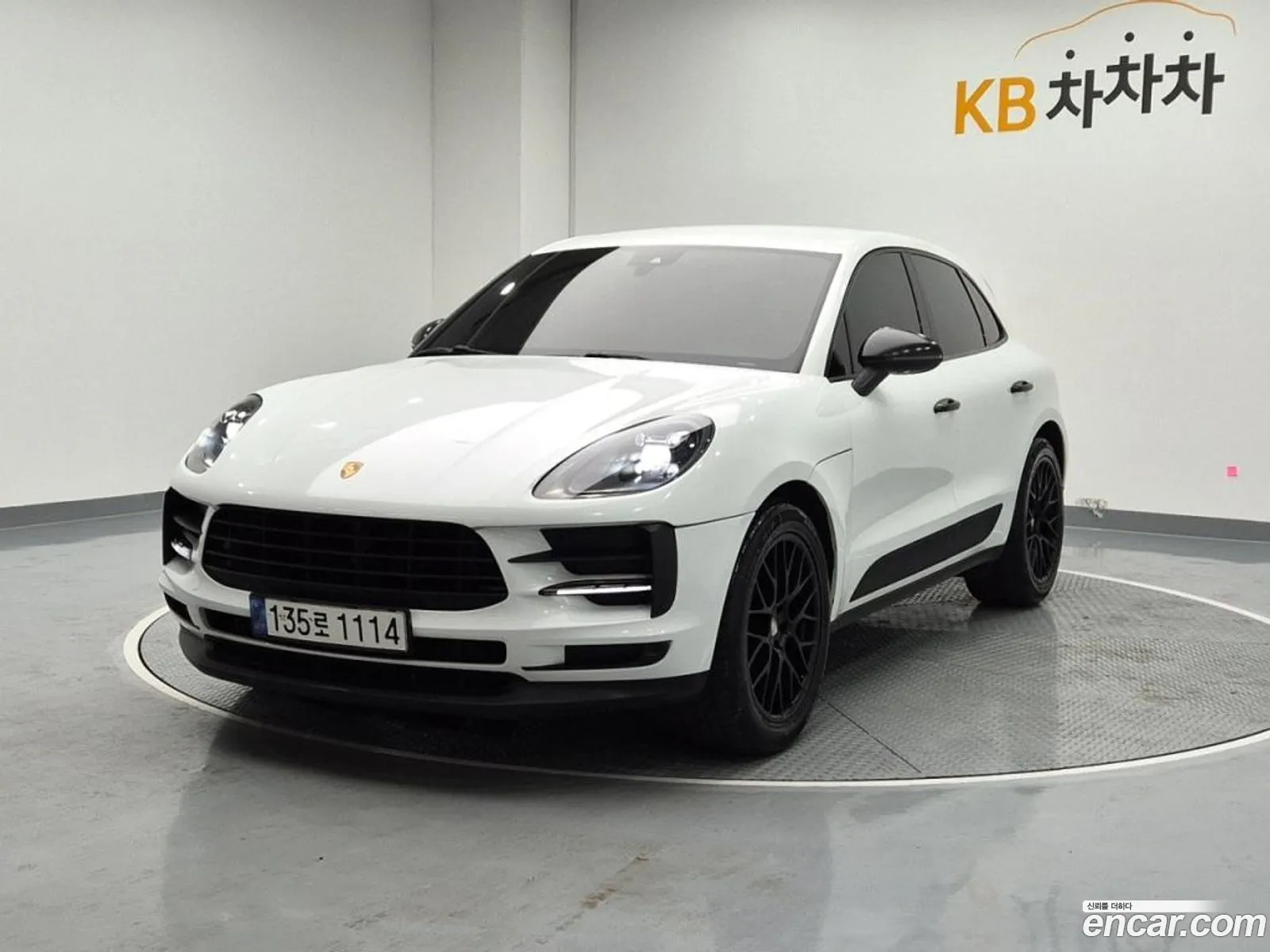 Porsche Macan I 20 2019 - фотография 3927374