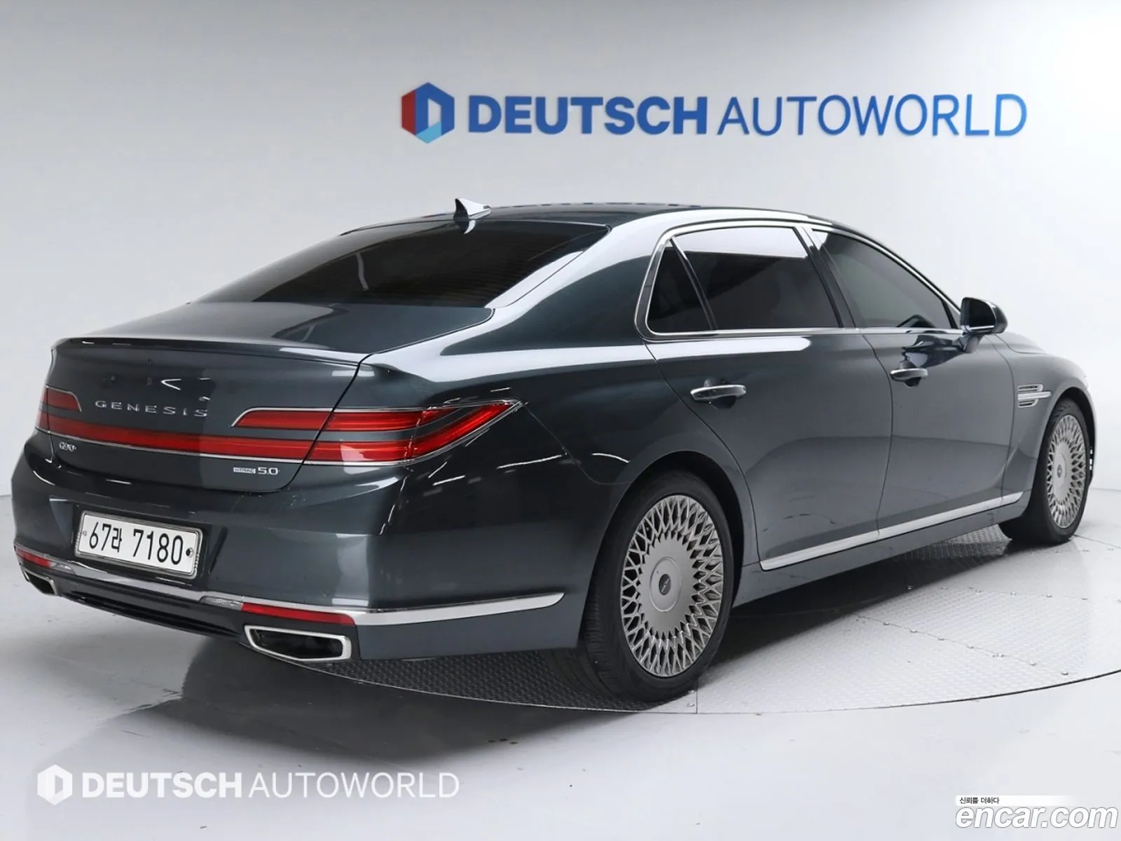 Genesis G90 I 50 Awd 2019 - фотография 17443841