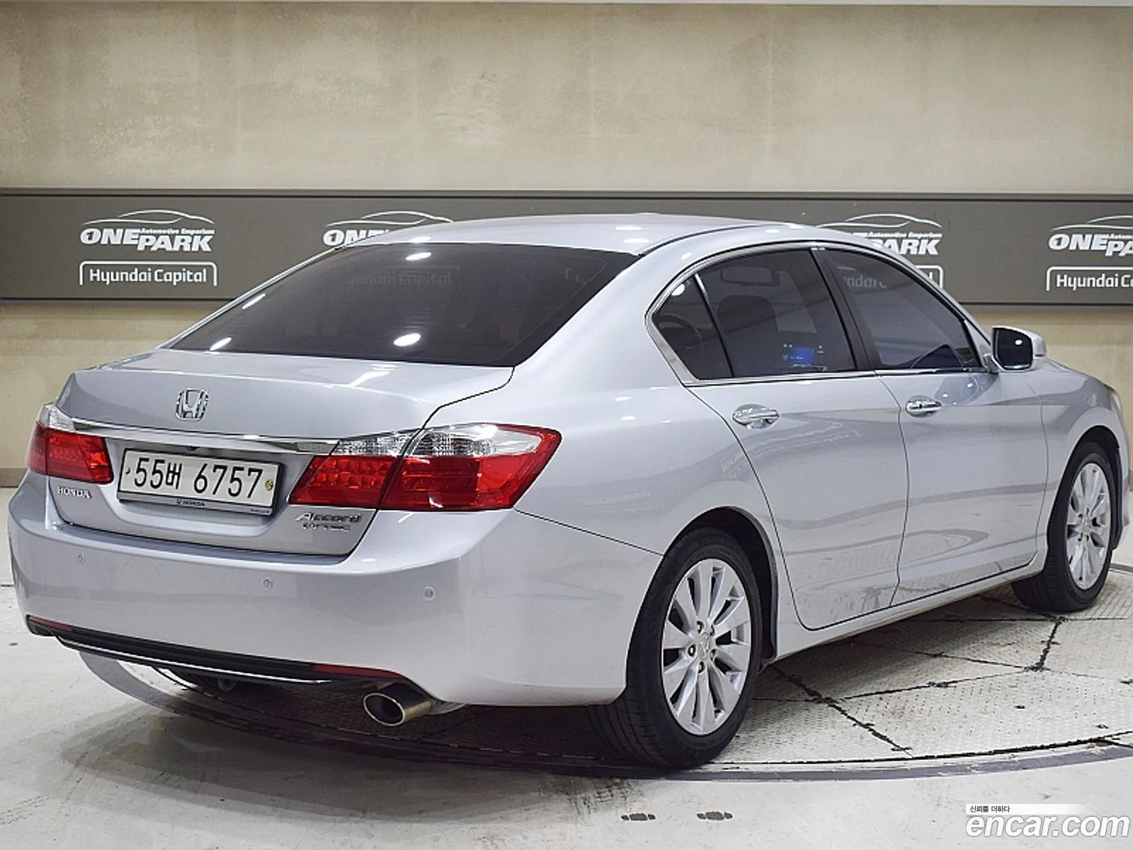 Honda Accord 24 2014 - фотография 2331869
