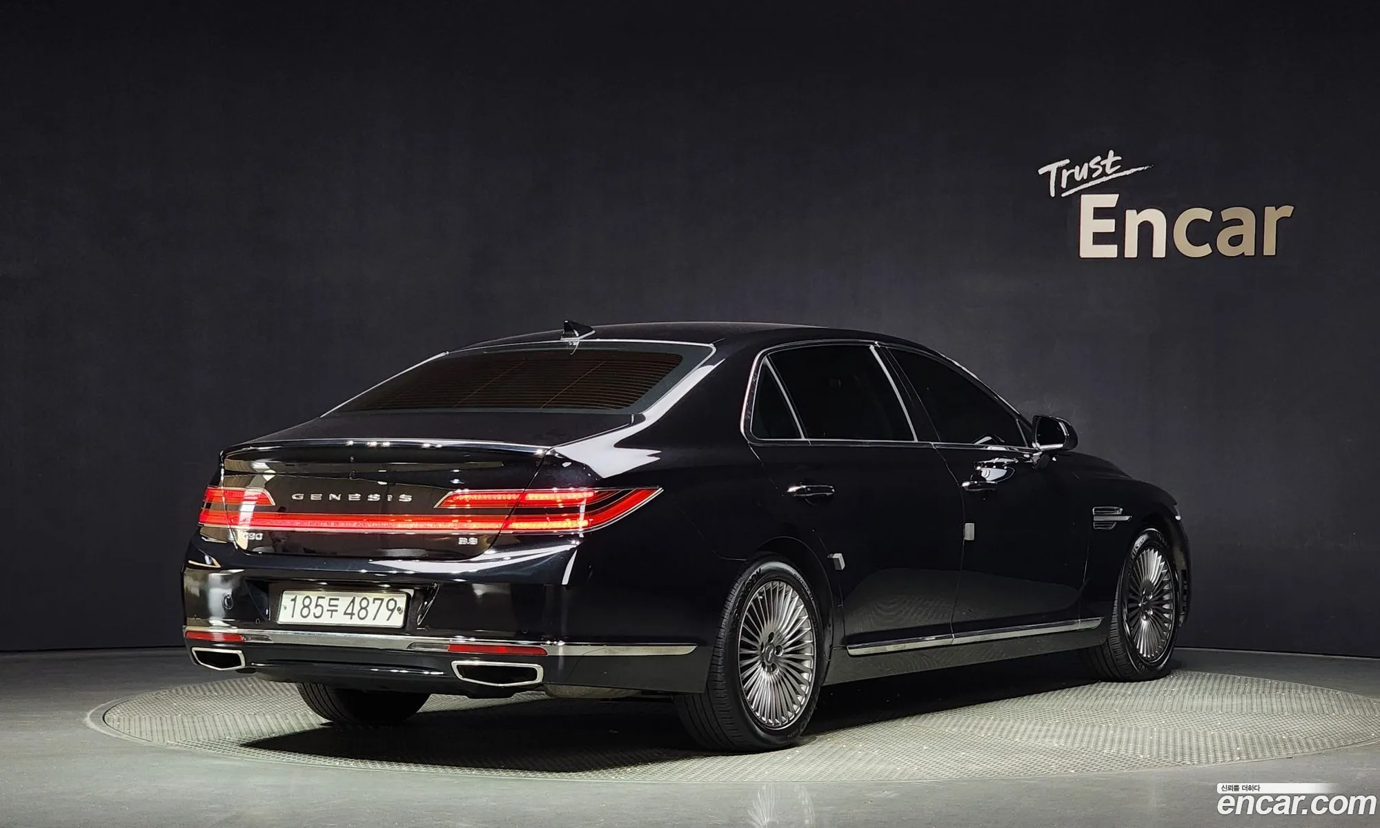 Genesis G90 I 38 2020 - фотография 95446