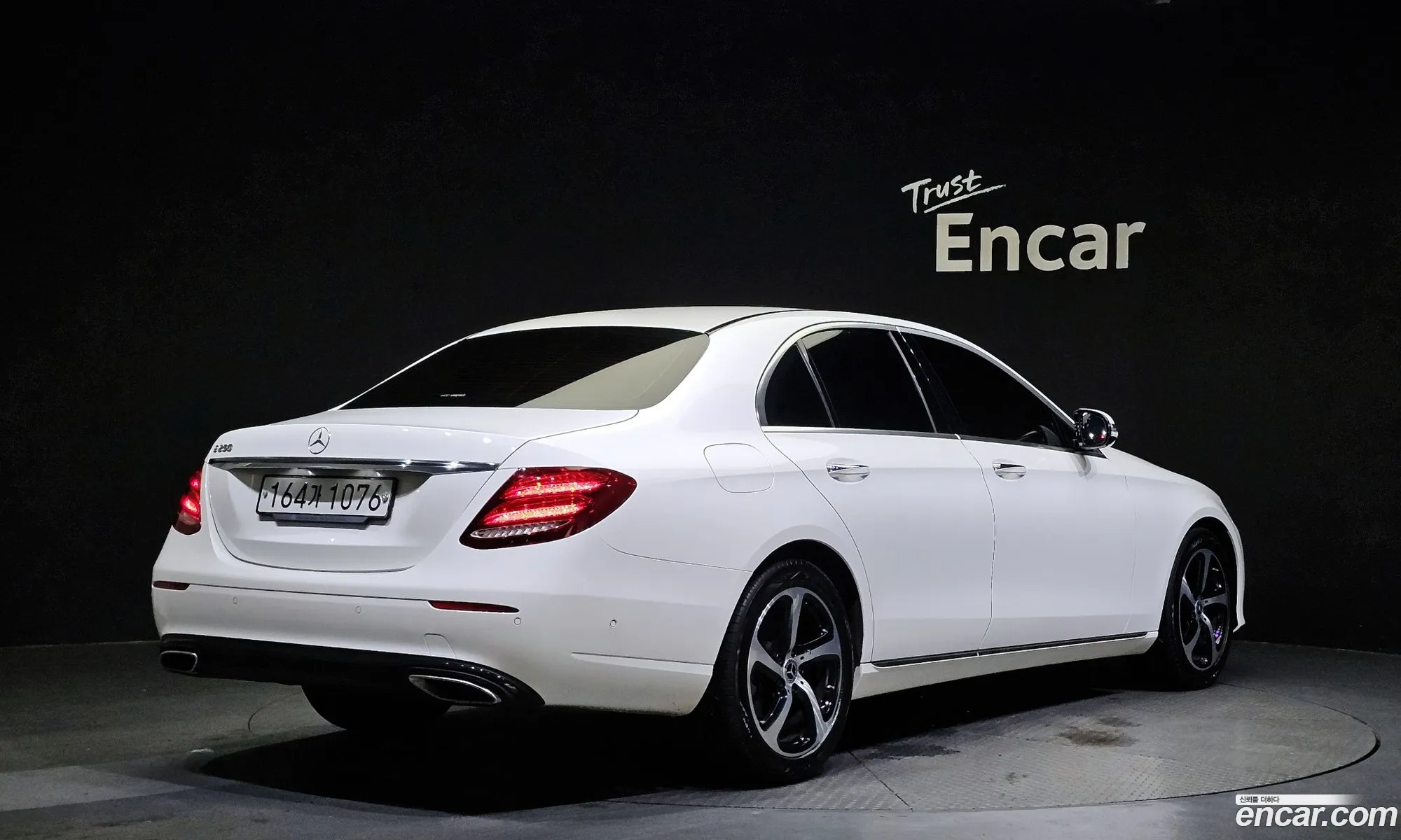 Mercedes-Benz E-Klasse V W213 S213 C238 E250 Avantgarde 2020 - фотография 78223