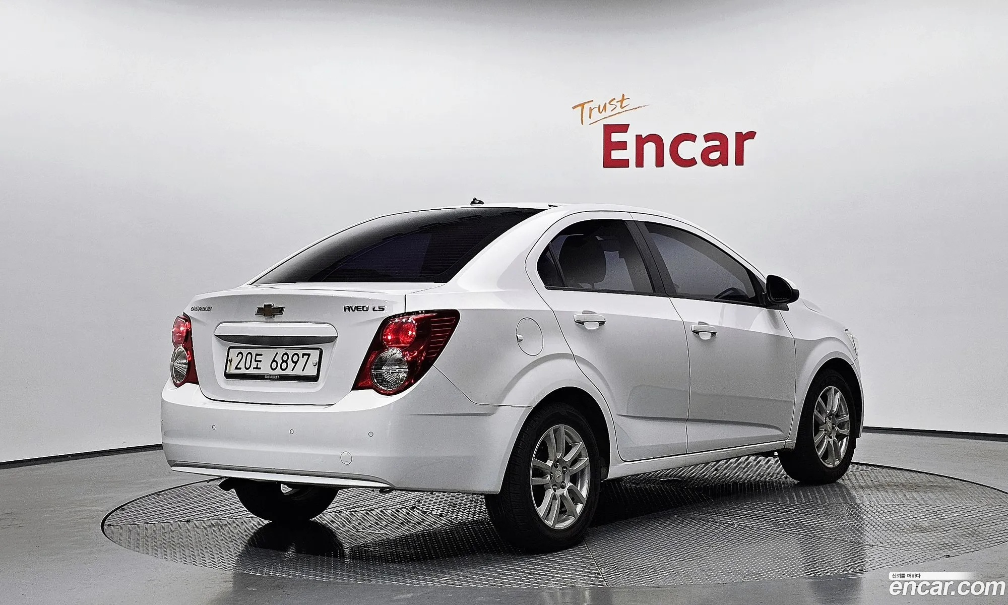 Chevrolet Aveo Ls High-End 2011 - фотография 7522272