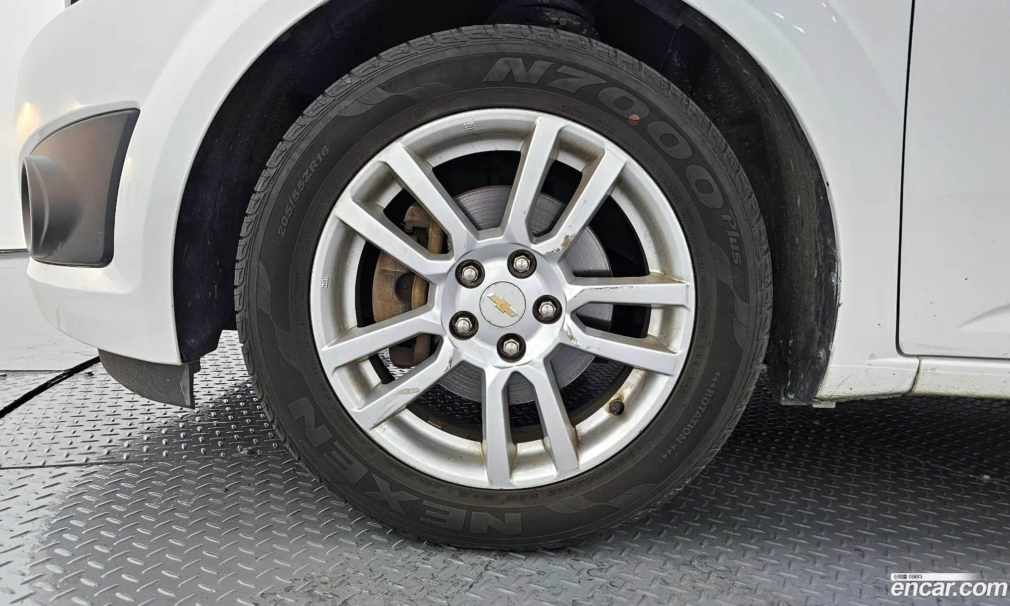 Chevrolet Aveo Ls High-End 2011 - фотография 7522275