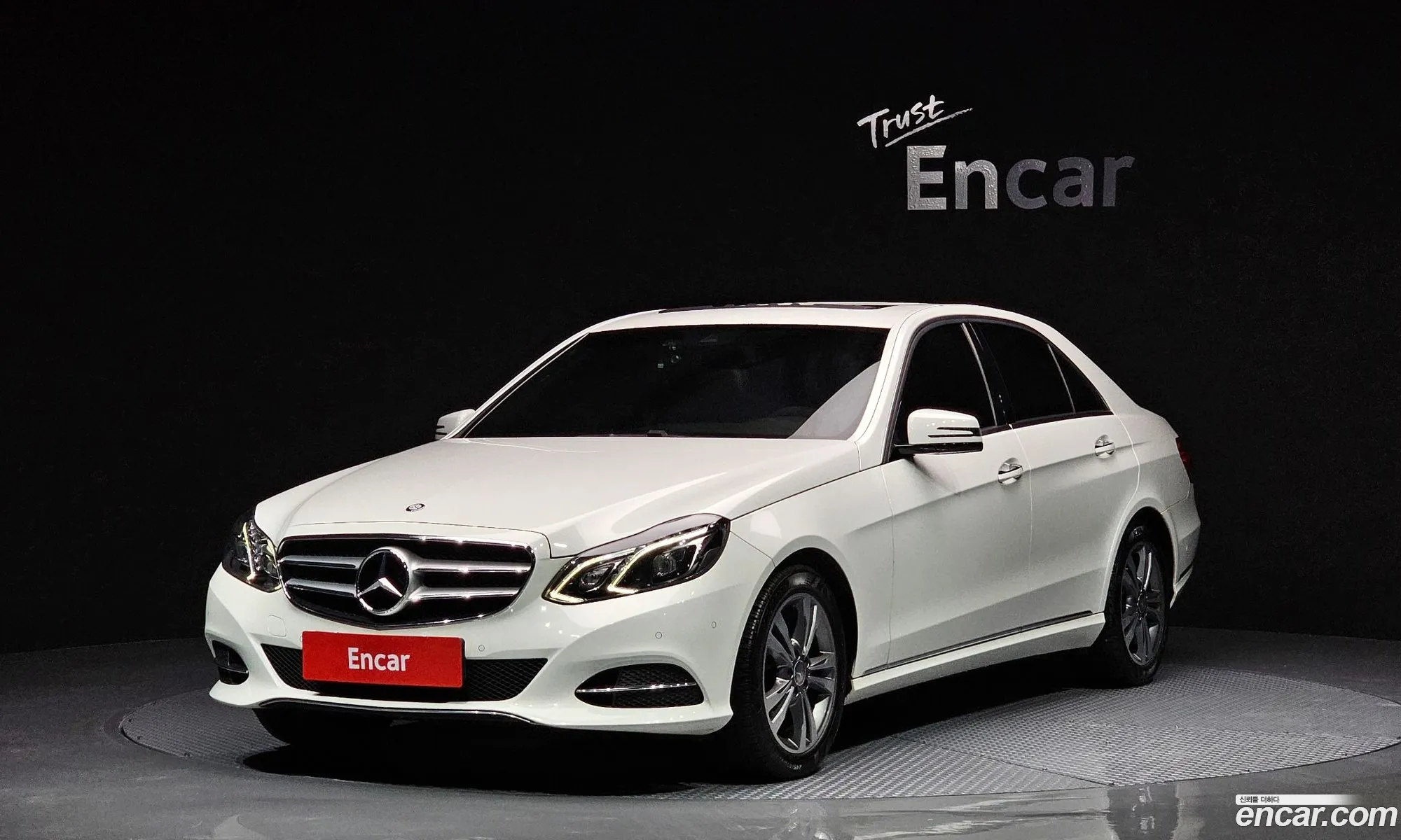 Mercedes-Benz E-Klasse E220 Cdi Avantgarde 2015 - фотография 13561417