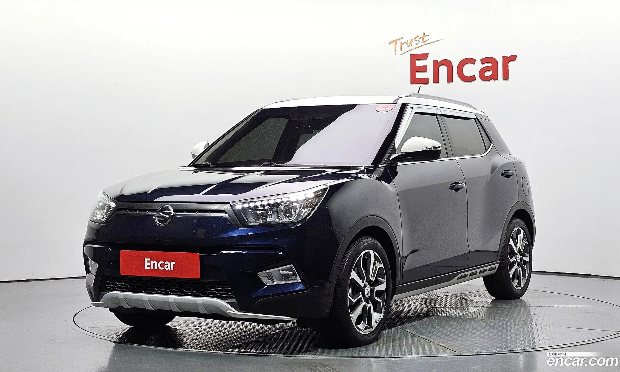 Ssangyong Tivoli Tivoli Lx 2Wd 2015 - фотография 17505250