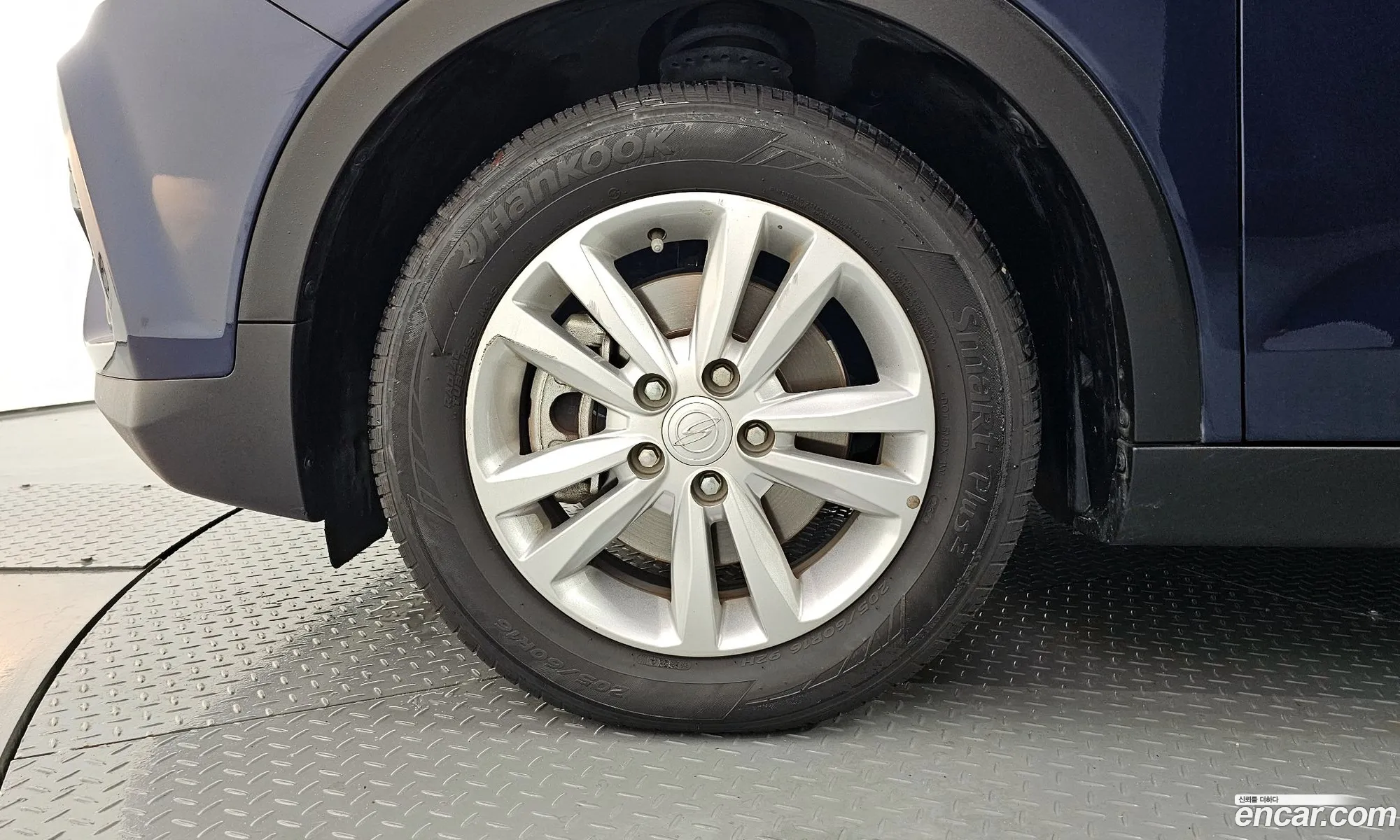 Ssangyong Tivoli Tivoli Vx 2Wd 2018 - фотография 17544693