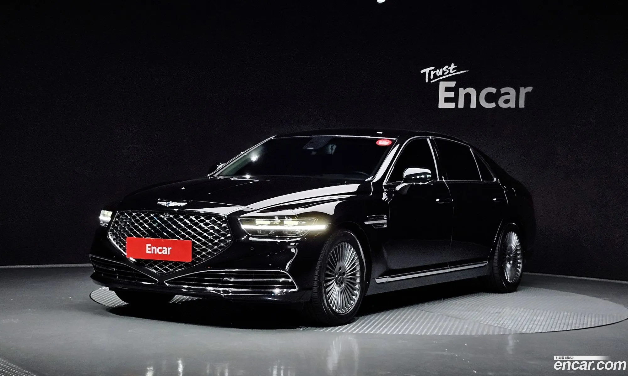 Genesis G90 I 38 2019 - фотография 105247