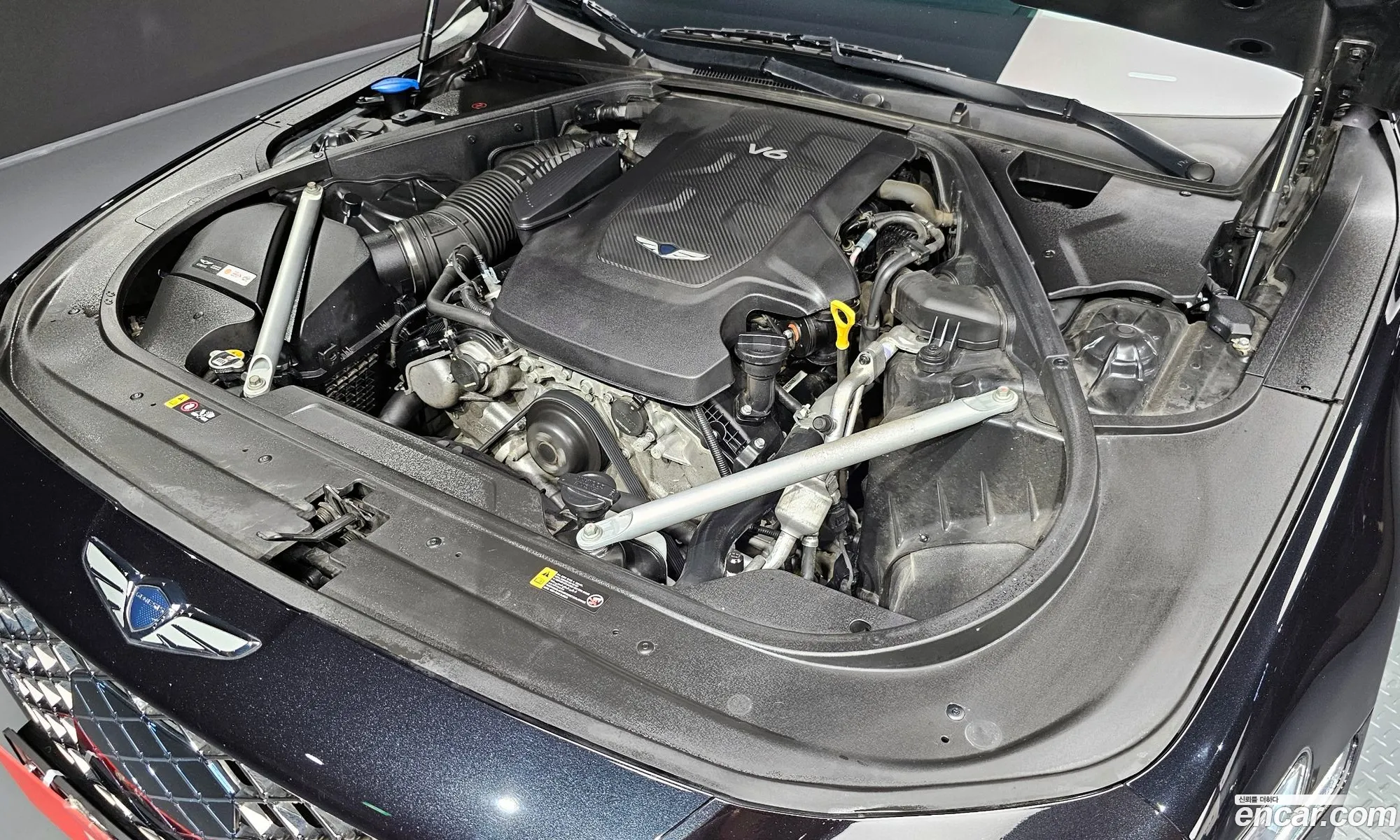 Genesis G90 I 38 2019 - фотография 105252