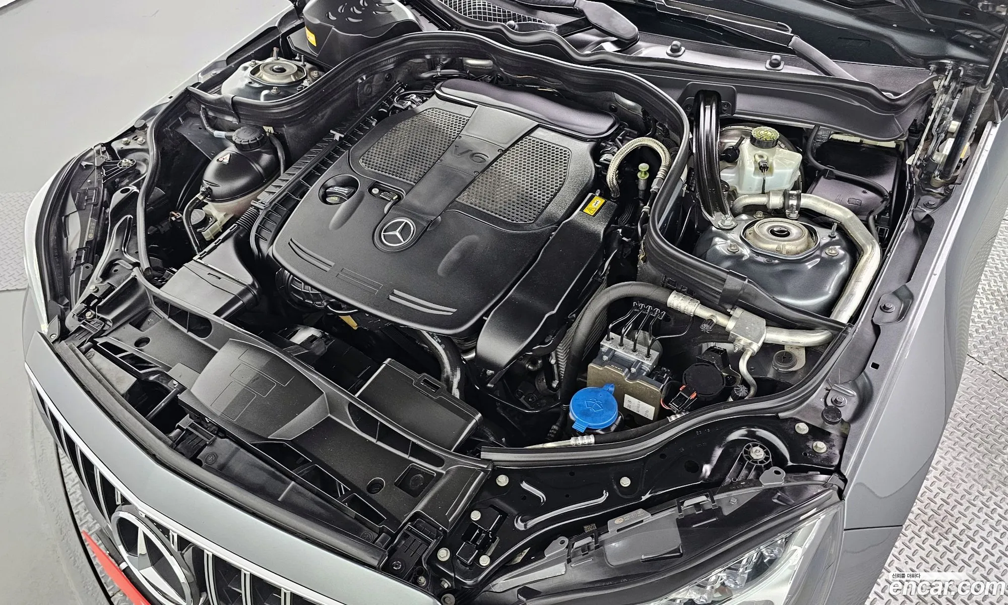 Mercedes-Benz E-Klasse E300 4Matic Avant Garde 2016 - фотография 13622610