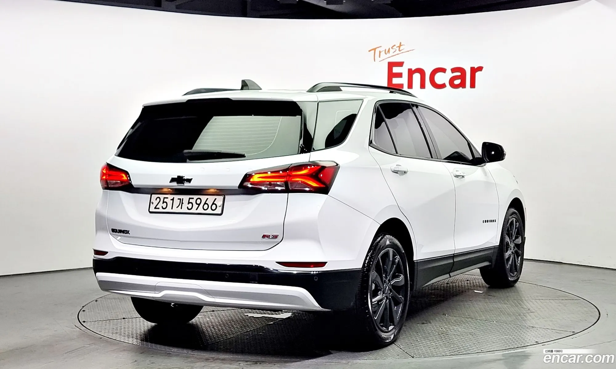 Chevrolet Equinox 2Wd Rs 2022 - фотография 7484508