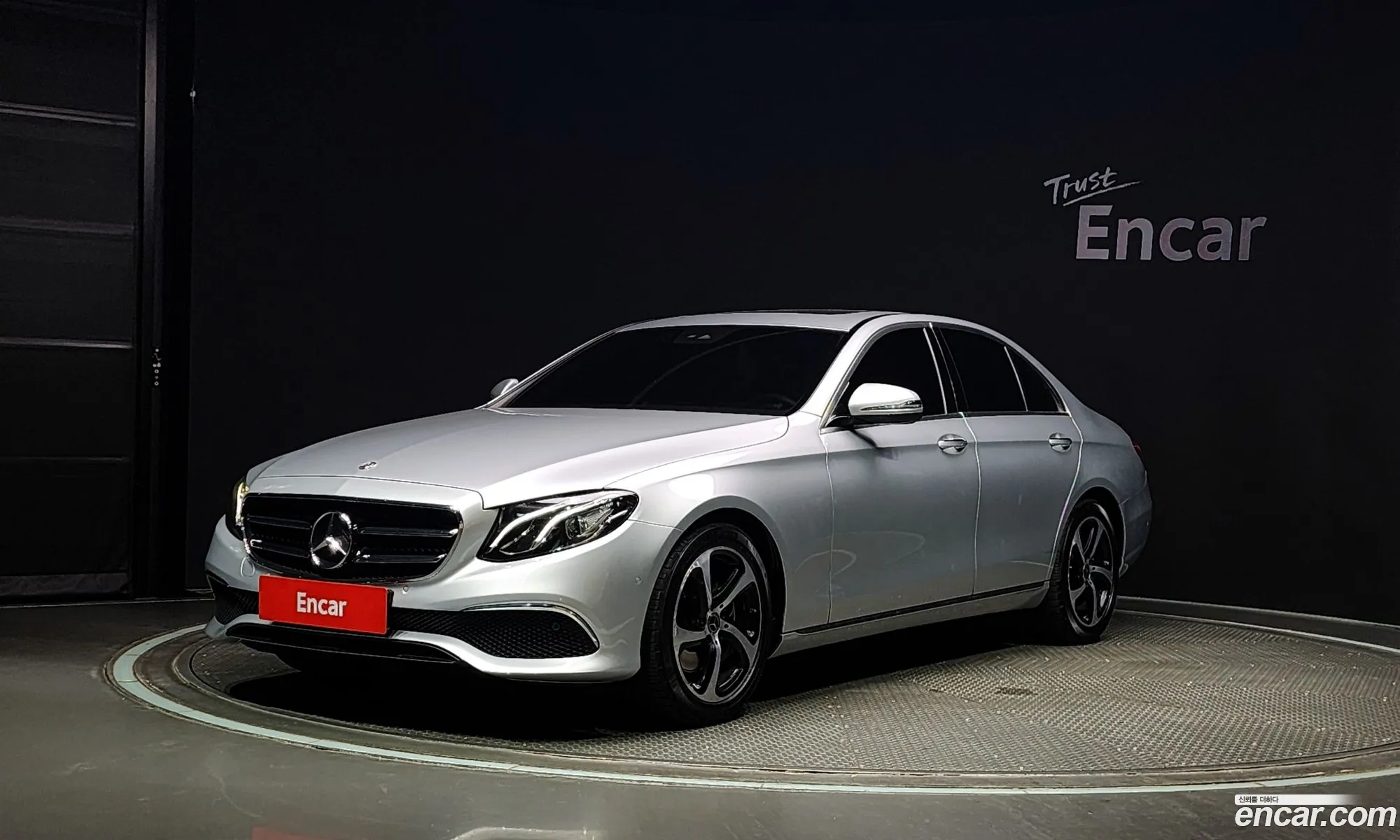 Mercedes-Benz E-Klasse V W213 S213 C238 E250 Avantgarde 2020 - фотография 13468464