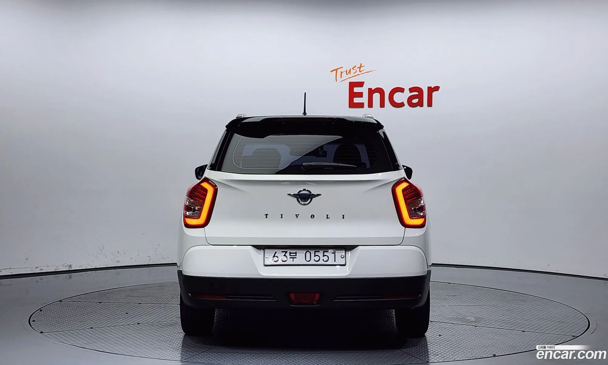 Ssangyong Tivoli Tivoli Diesel Rx 2Wd 2016 - фотография 17509970