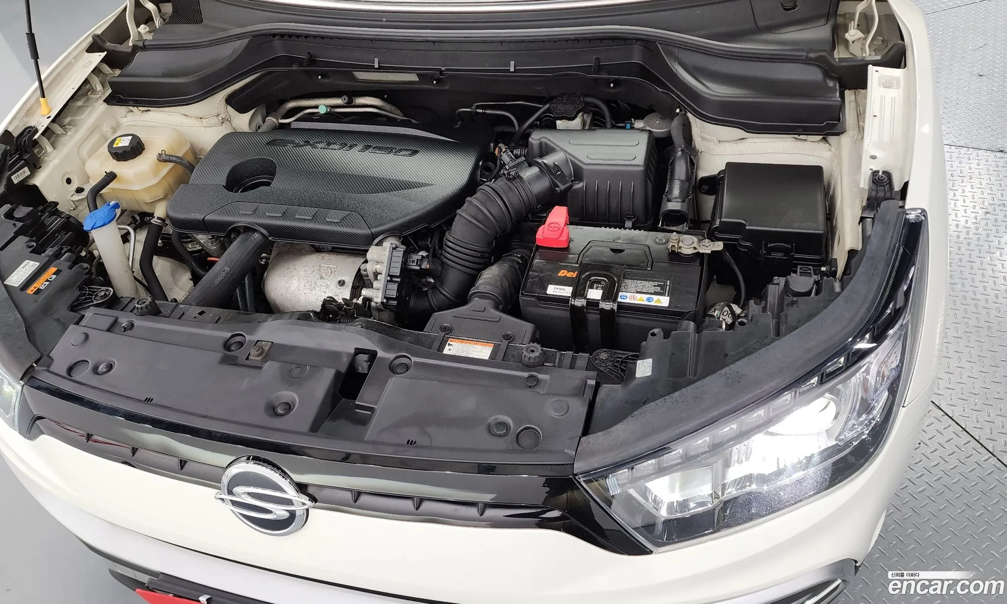 Ssangyong Tivoli Tivoli Diesel Rx 2Wd 2016 - фотография 17509972