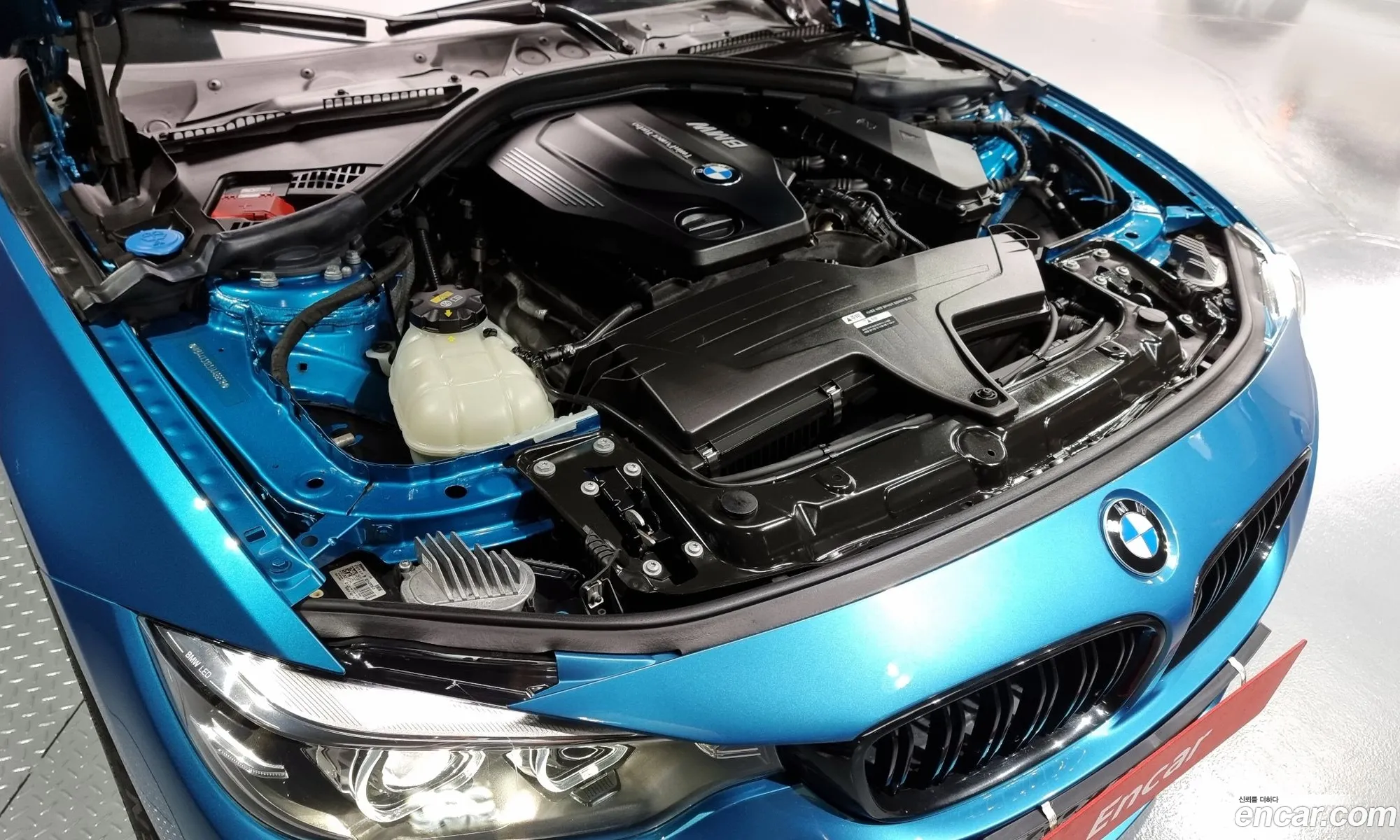 BMW 4 Series F32 420D M Sports Coupe - фотография 720070
