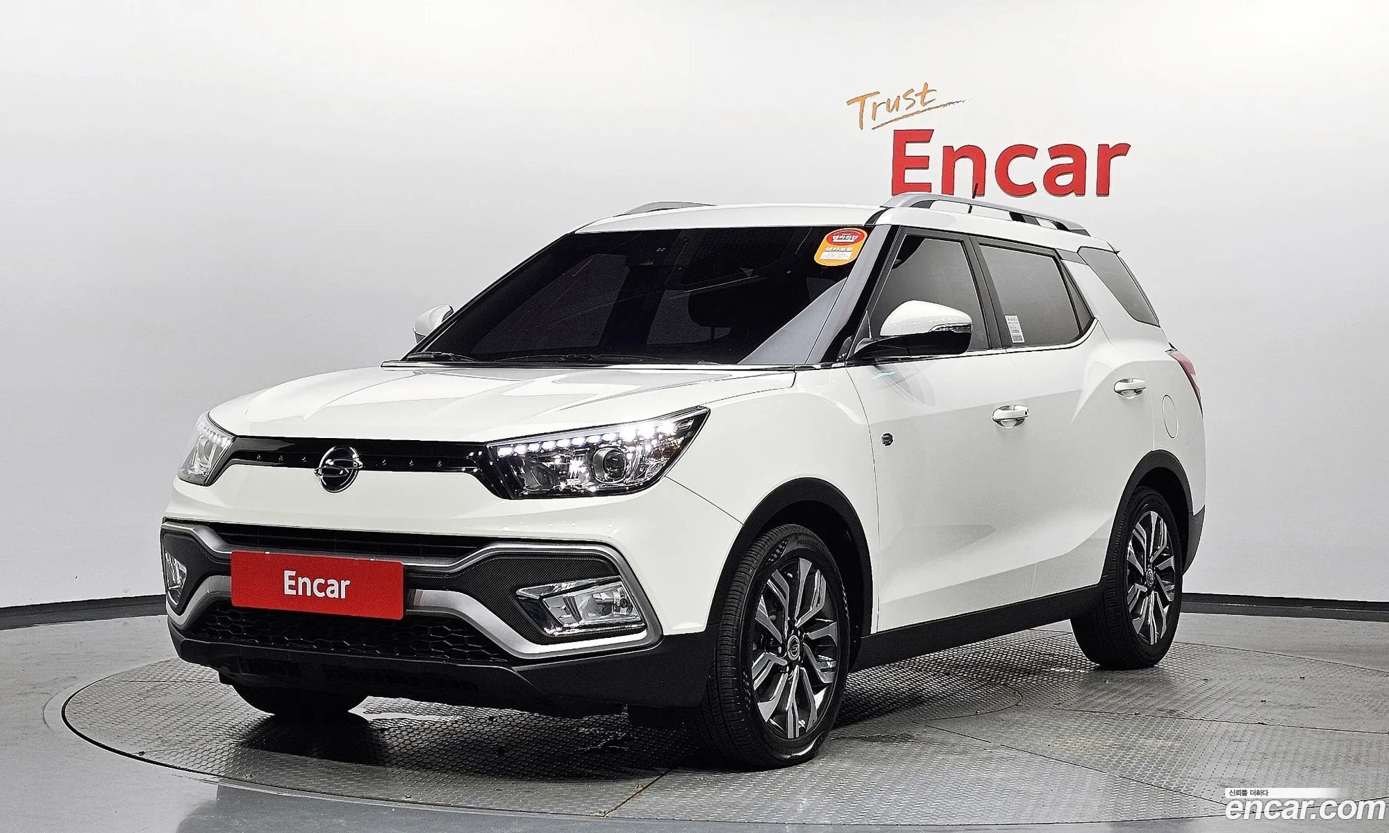 Ssangyong Tivoli Tivoli Diesel Ix 2Wd 2018 - фотография 7873640