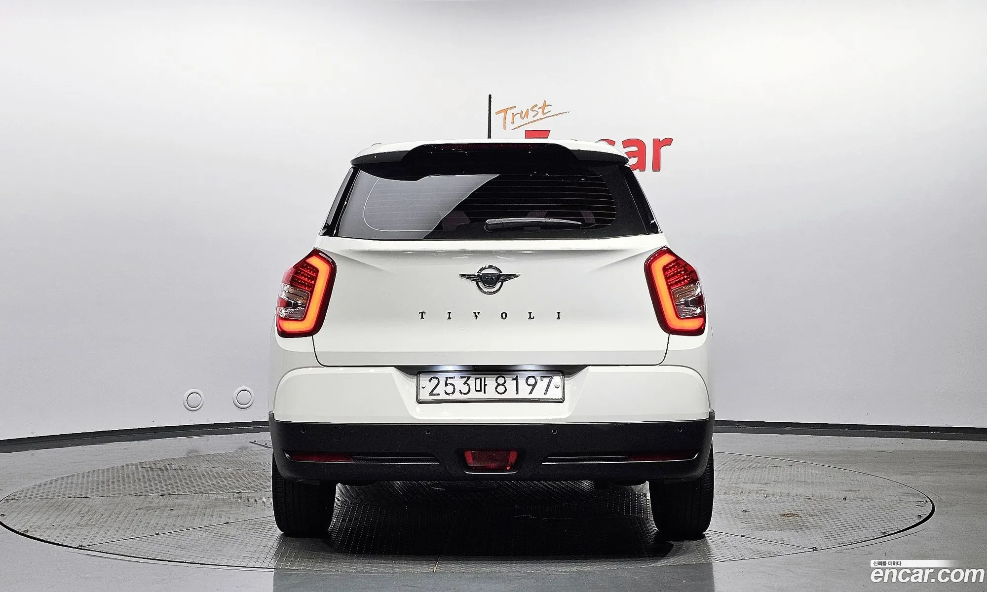 Ssangyong Tivoli Tivoli Diesel Ix 2Wd 2018 - фотография 7873643