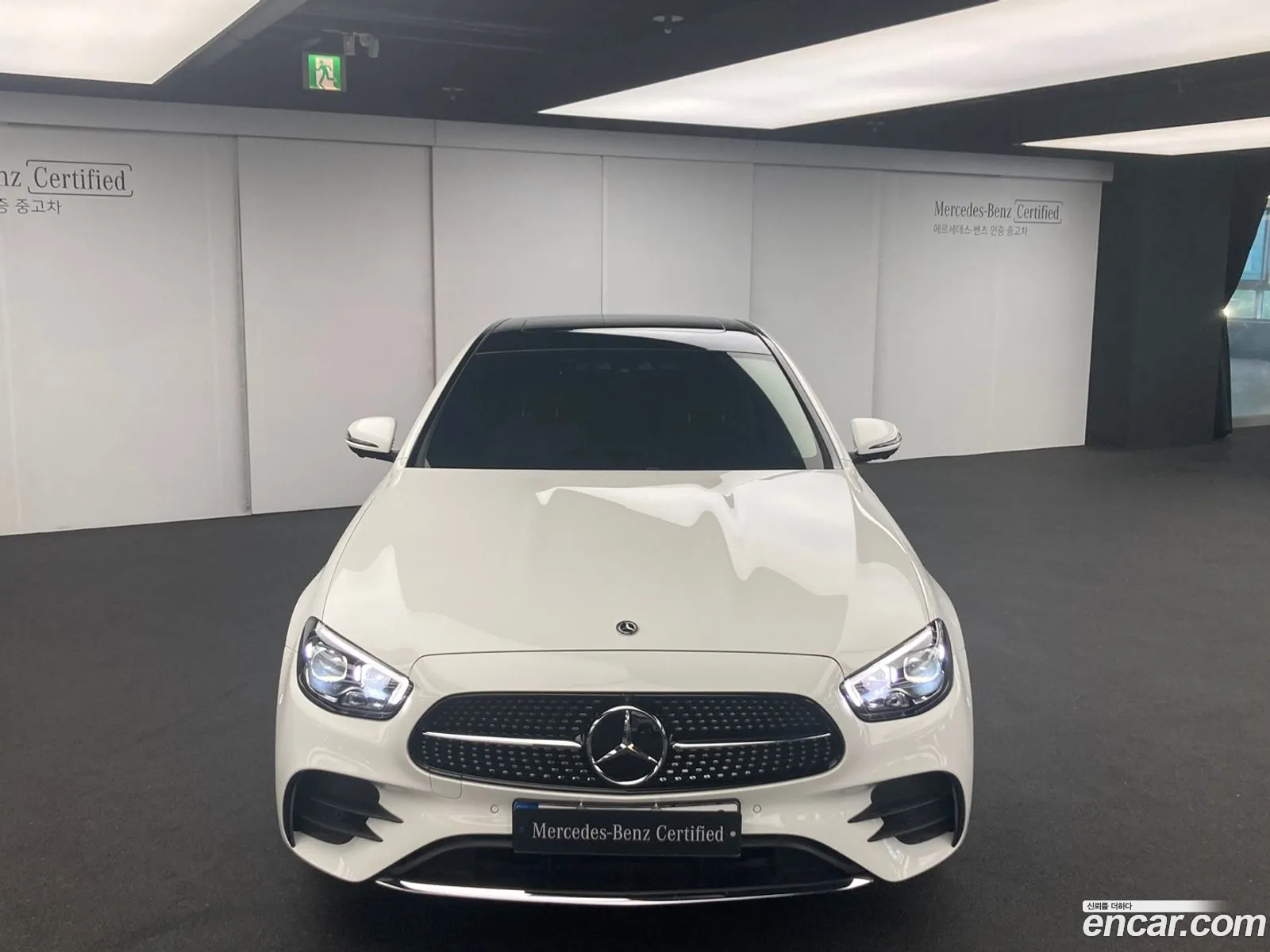 Mercedes-Benz E-Klasse E250 Amg Line 2023 - фотография 13561433