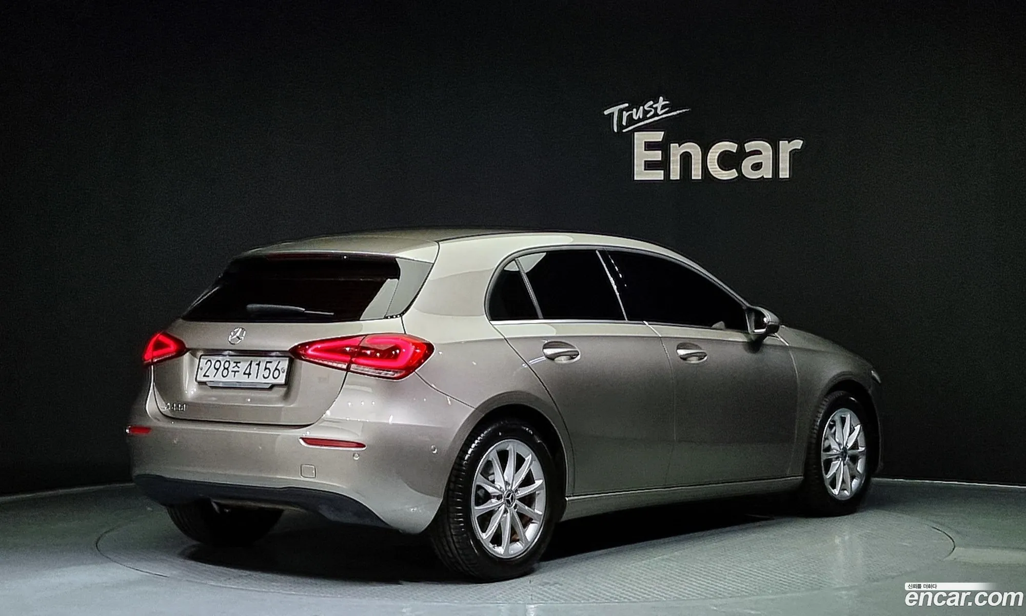 Mercedes-Benz A-Klasse Iv W177 A220 Hatchback 2019 - фотография 13468477