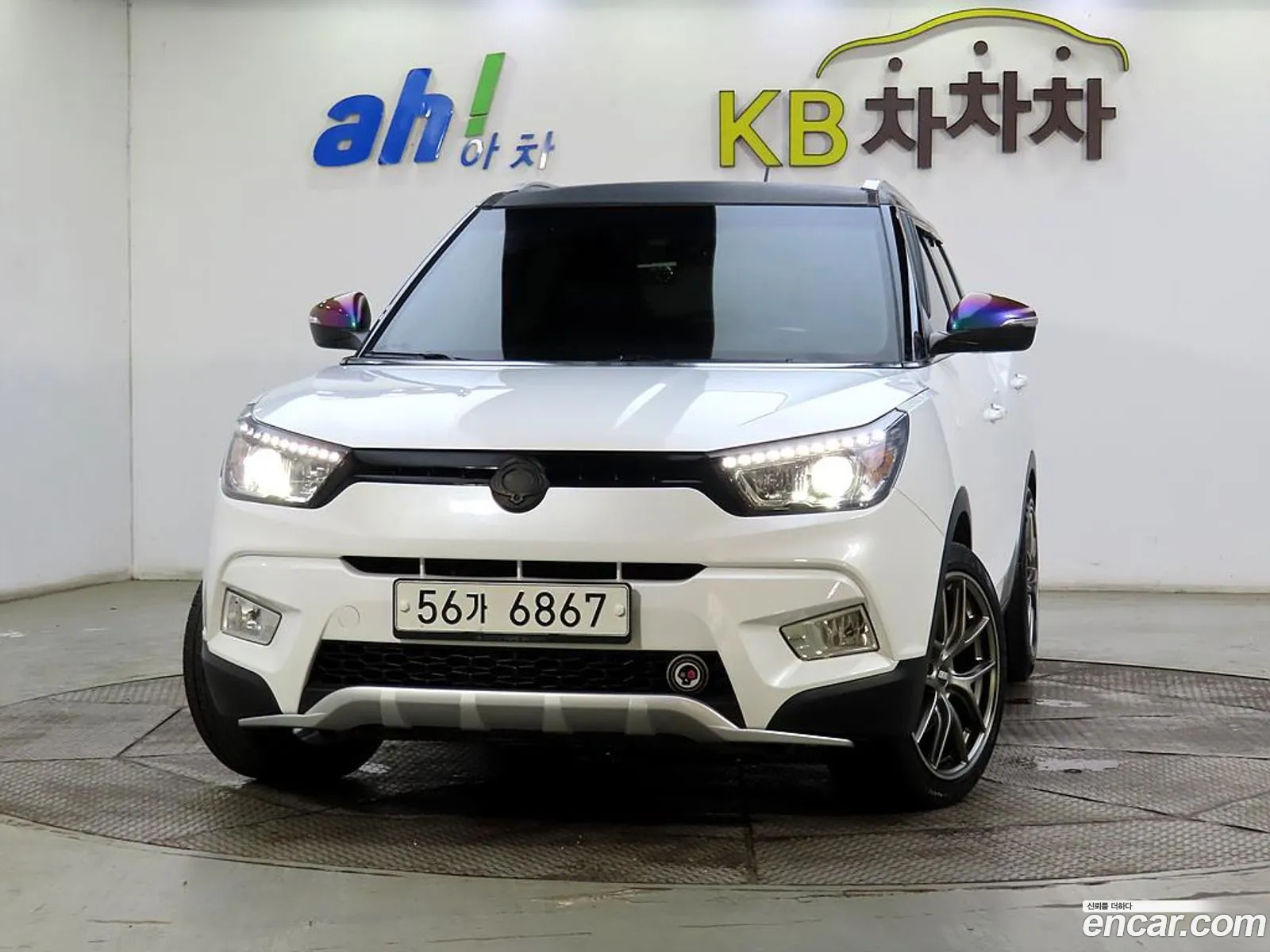 Ssangyong Tivoli Tivoli Lx 2Wd 2015 - фотография 17510522