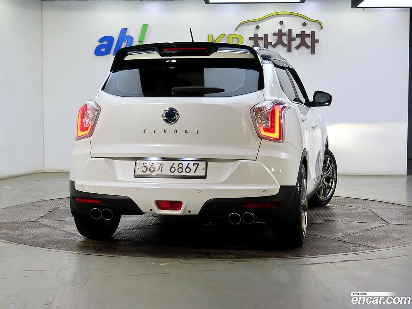 Ssangyong Tivoli Tivoli Lx 2Wd 2015 - фотография 17510523