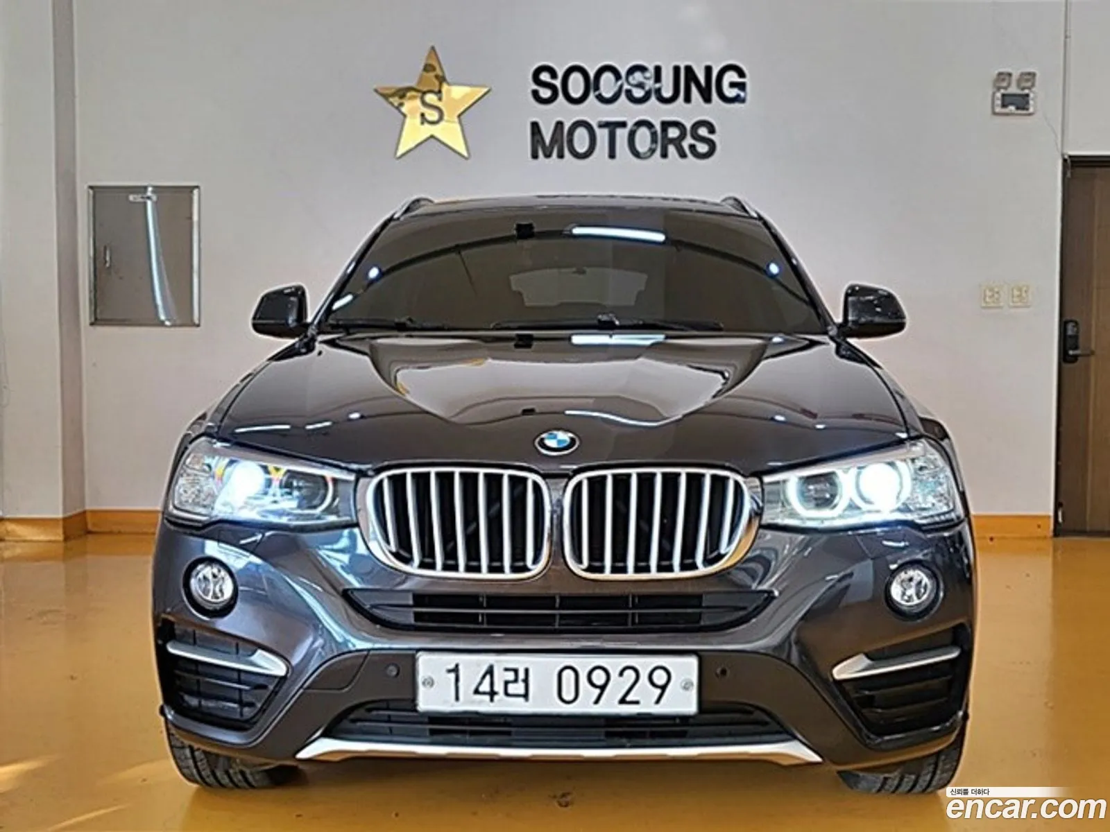 BMW X4 xDrive20D 2016 - фотография 98343